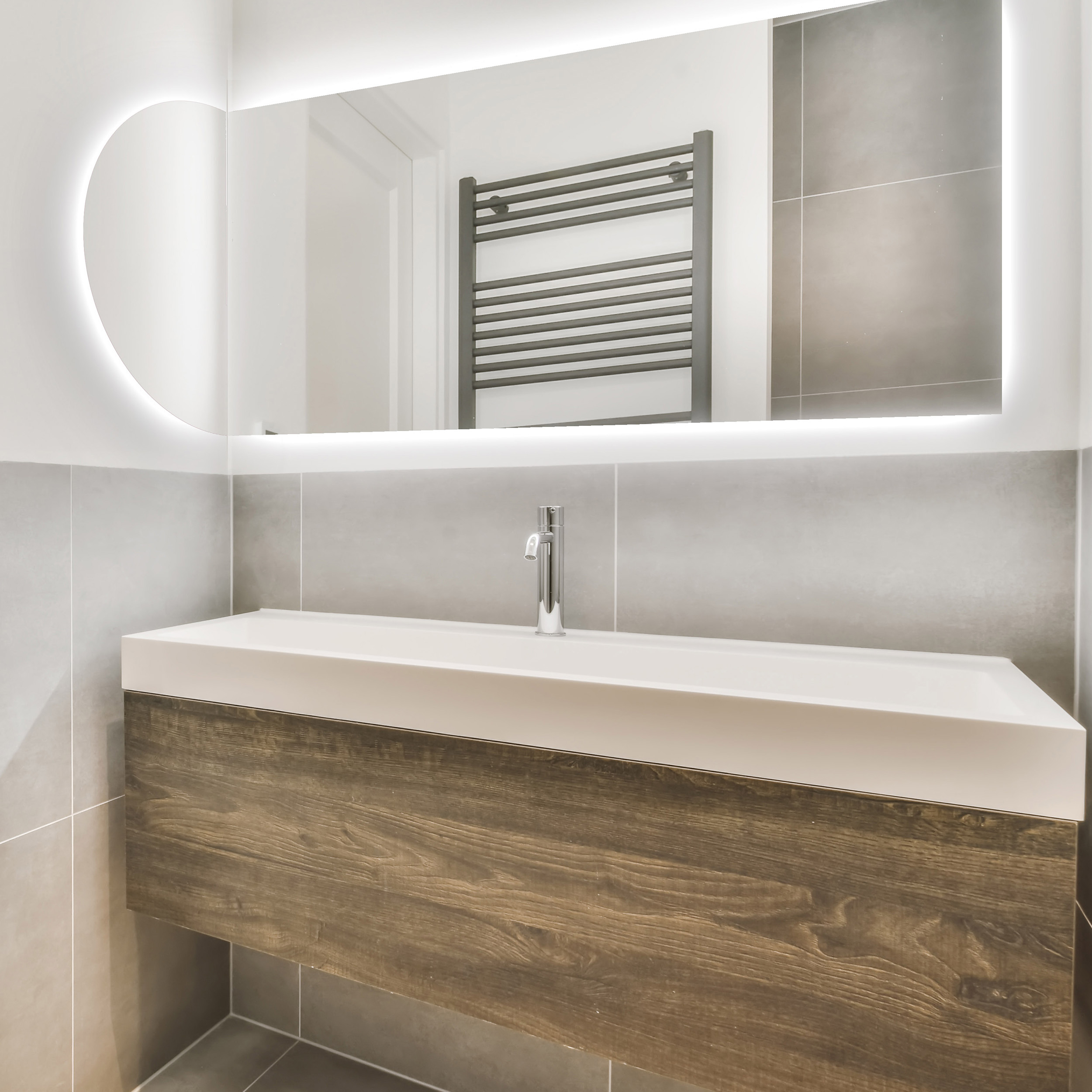 Speil Vidi Aura med LED-belysning
