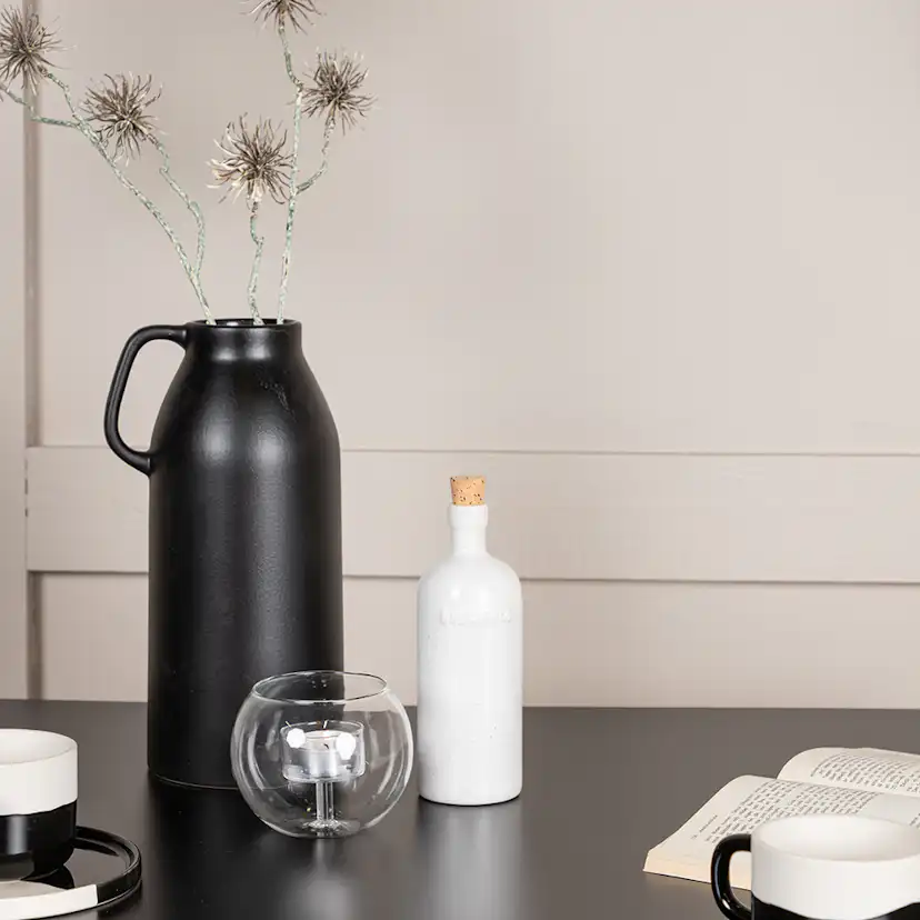 Spisegruppe Venture Home Tempe med 2 Baltimore Stoler
