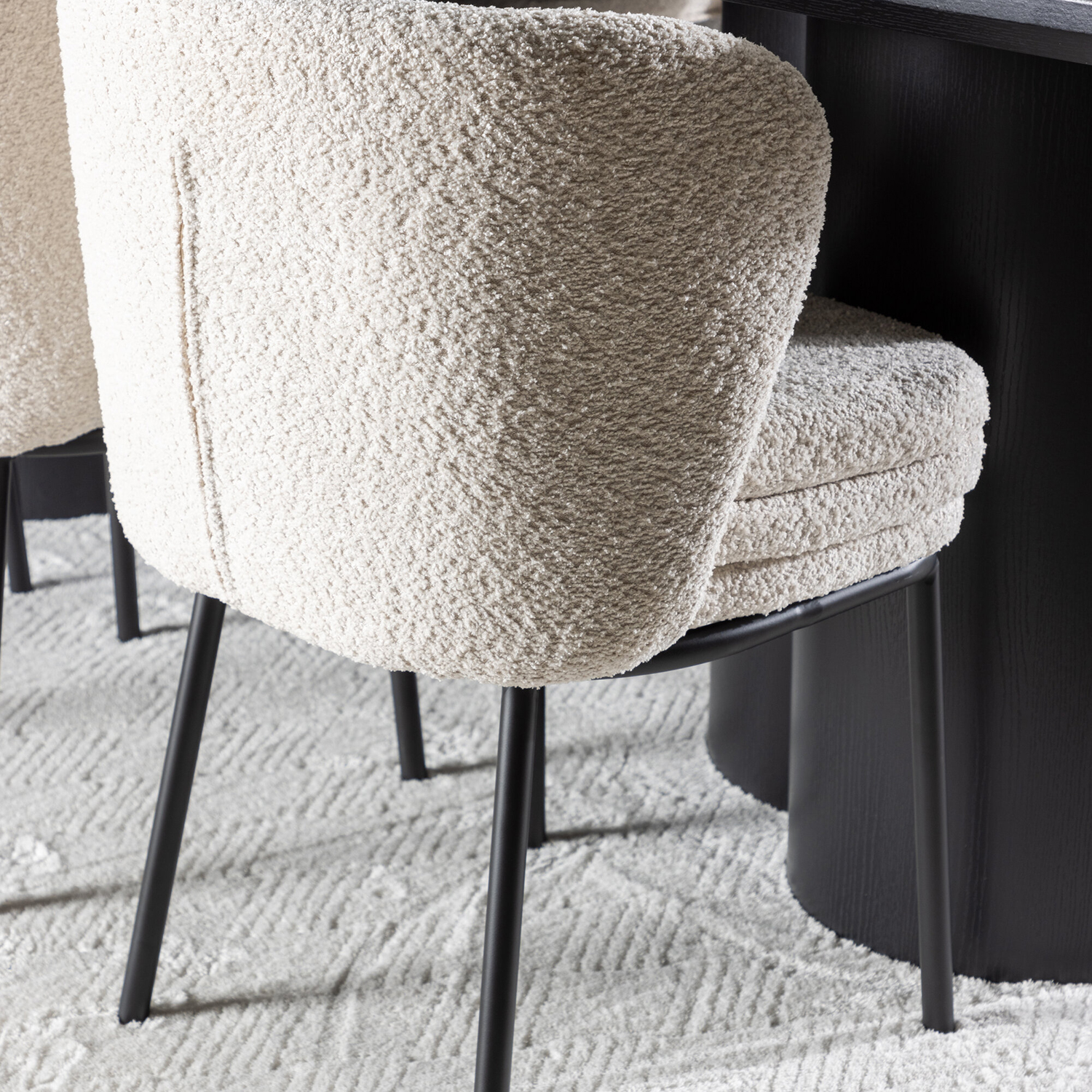 Spisegruppe Venture Home Olivia 210 med 6 stk Agnes Stoler