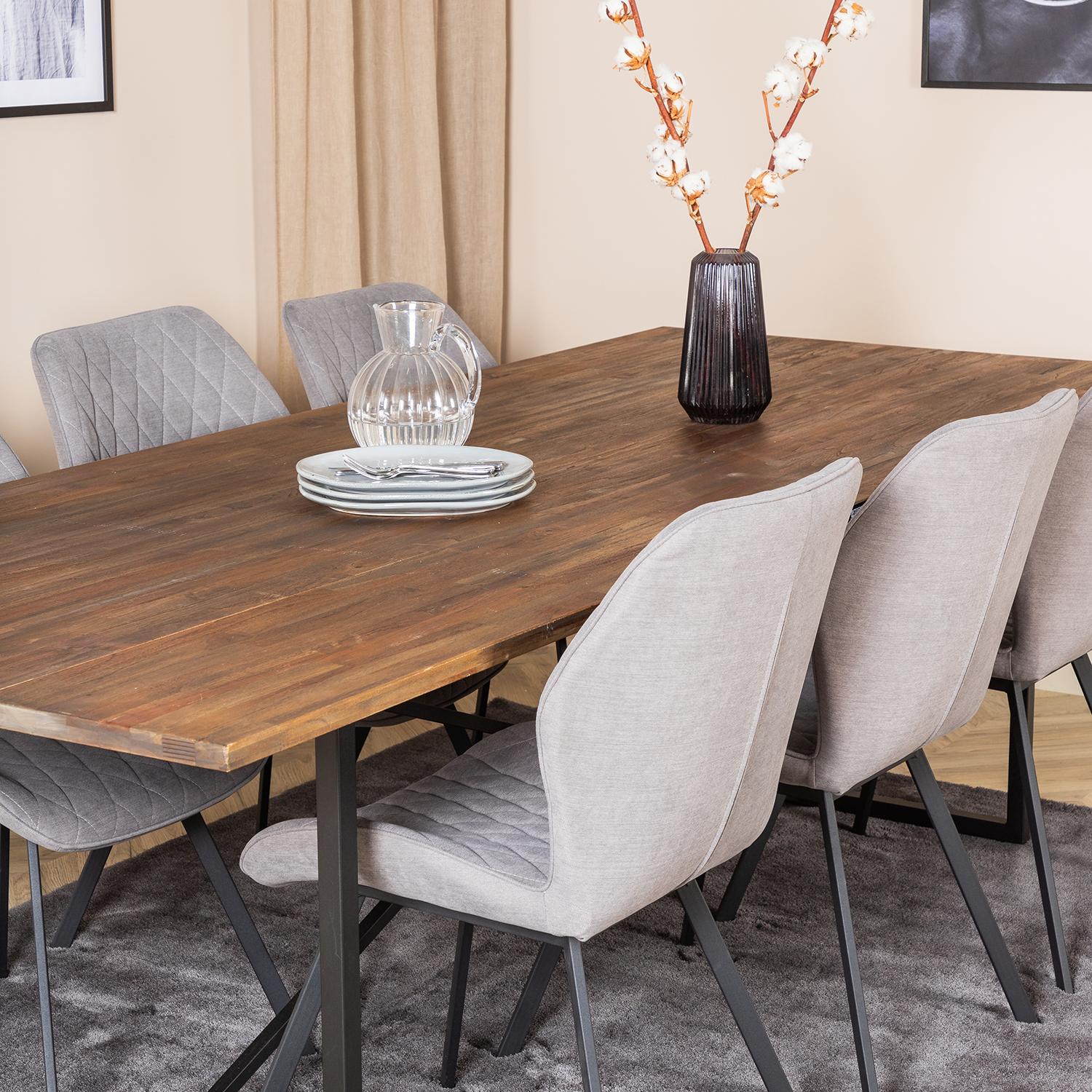 Spisegruppe Venture Home Peo med 6 Geneva Stoler