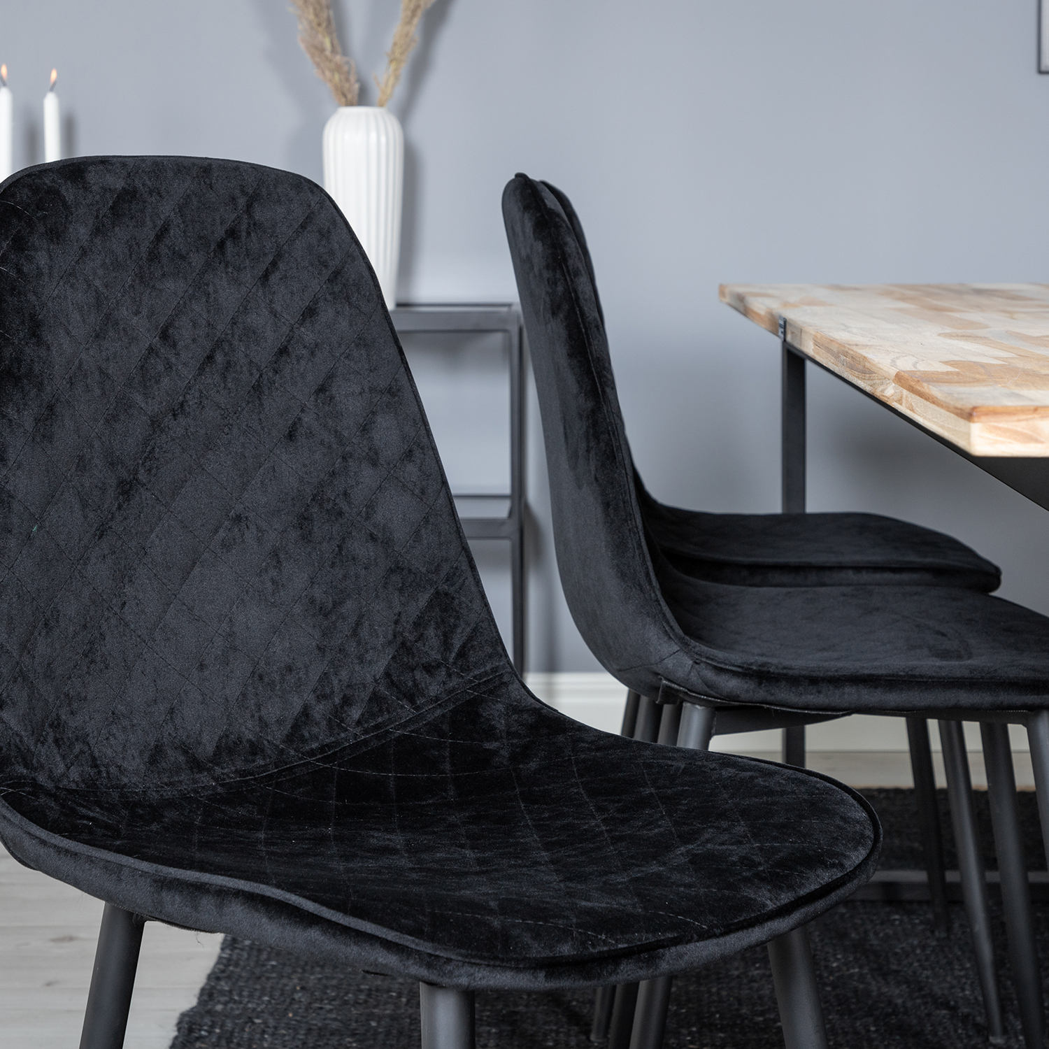 Spisegruppe Venture Home Cirebon med 6 Polar Stoler