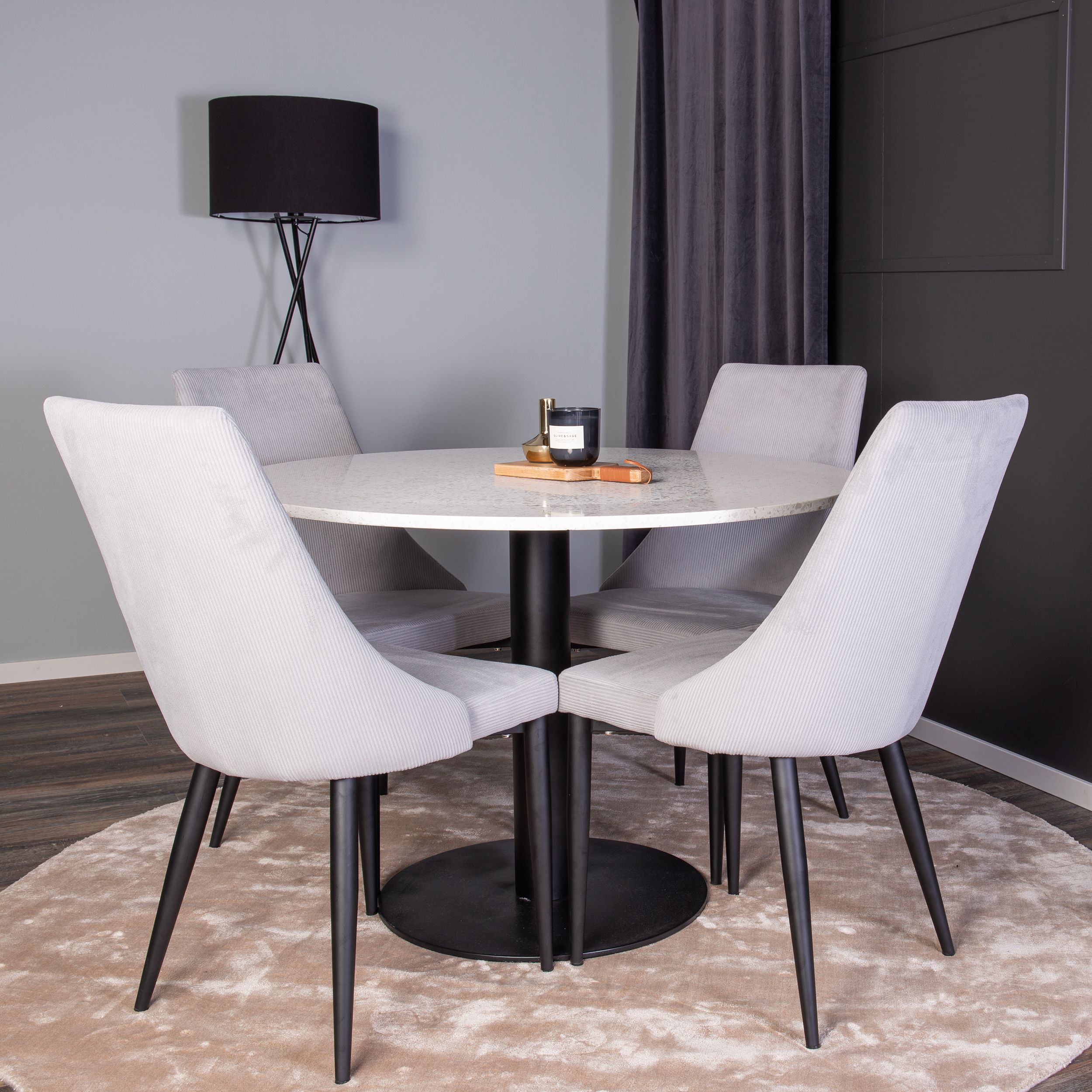 Spisegruppe Venture Home Roxanna HHvitBord med 4 Laura Stoler Manchester