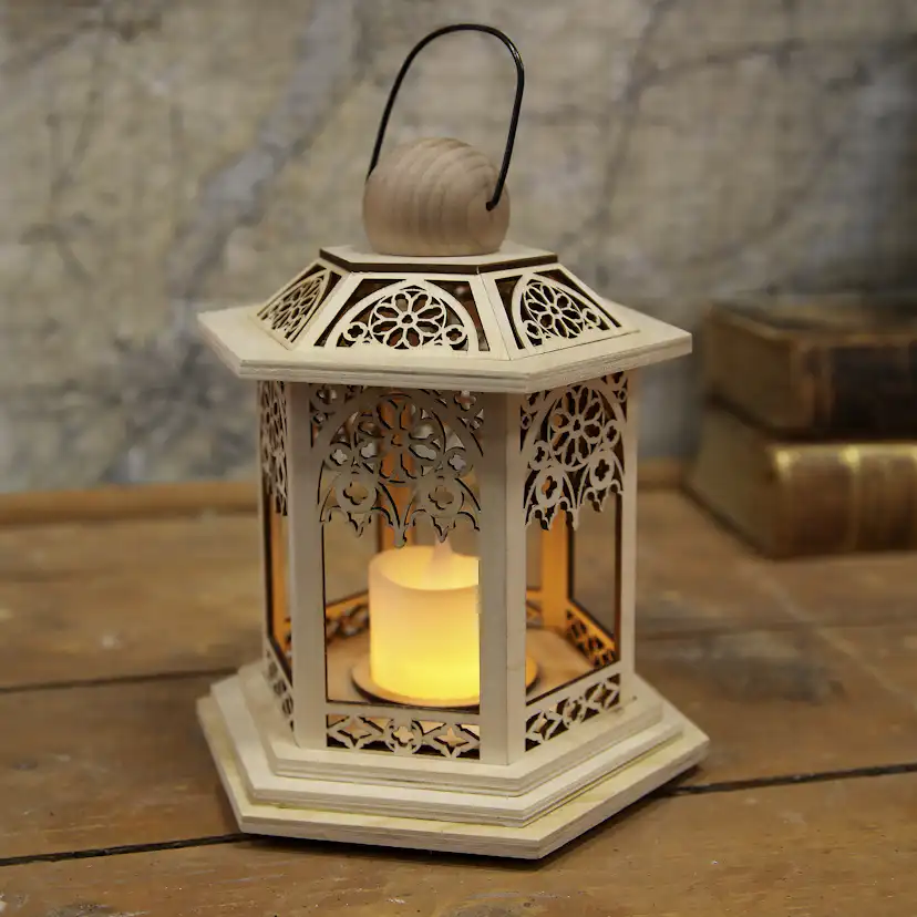 Lykt Star Trading Lace