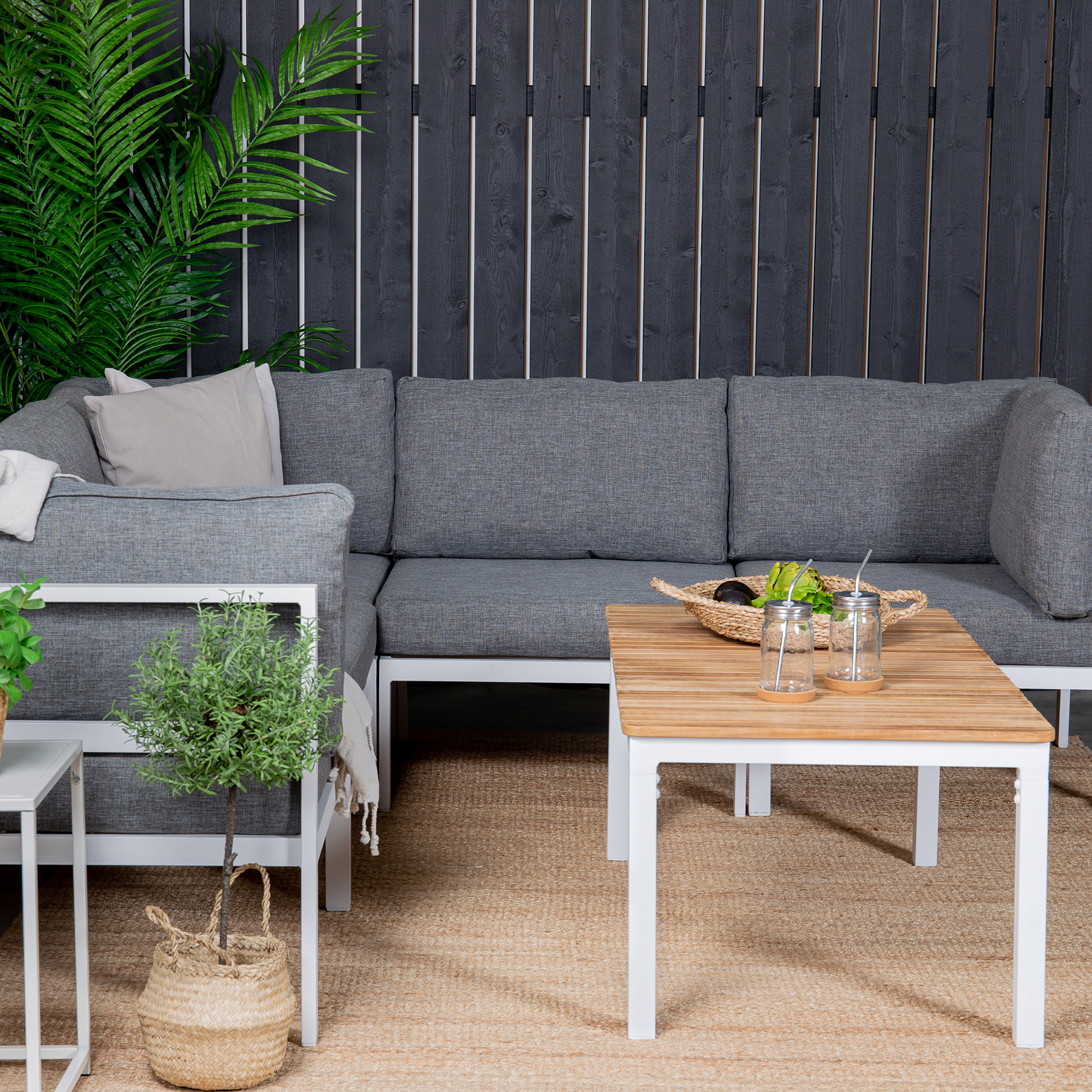 Loungegruppe Venture Home Copacabana med Belle Sofabord 3+2 Utendørs