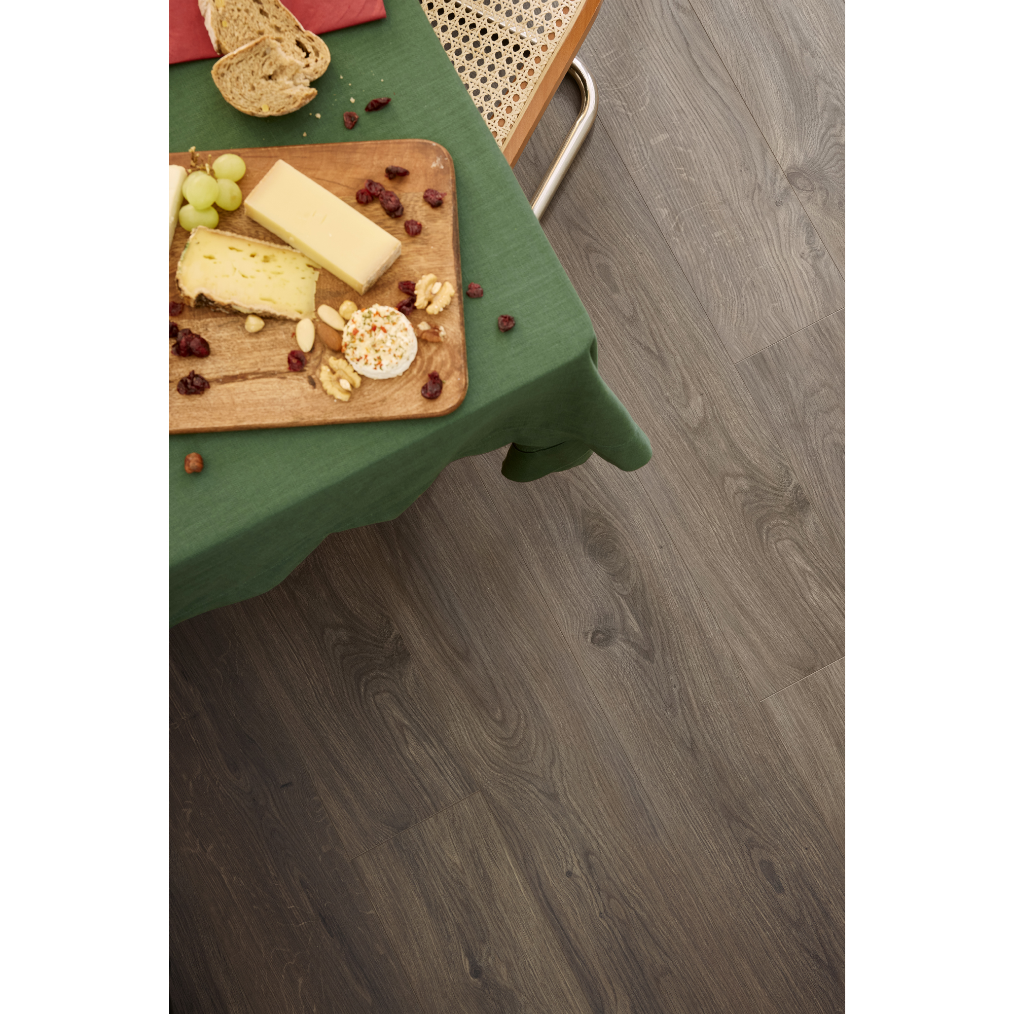 Laminatgulv BerryAlloc Ocean 8 V4 Gyant Dark Brown 