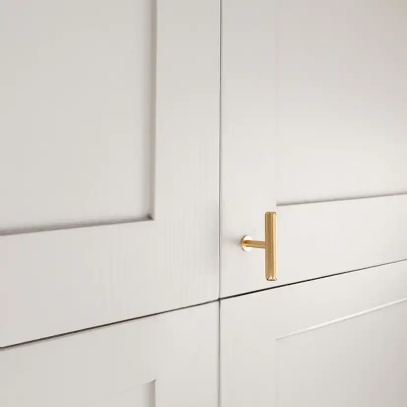 Knott Beslag Design T Rille Mini