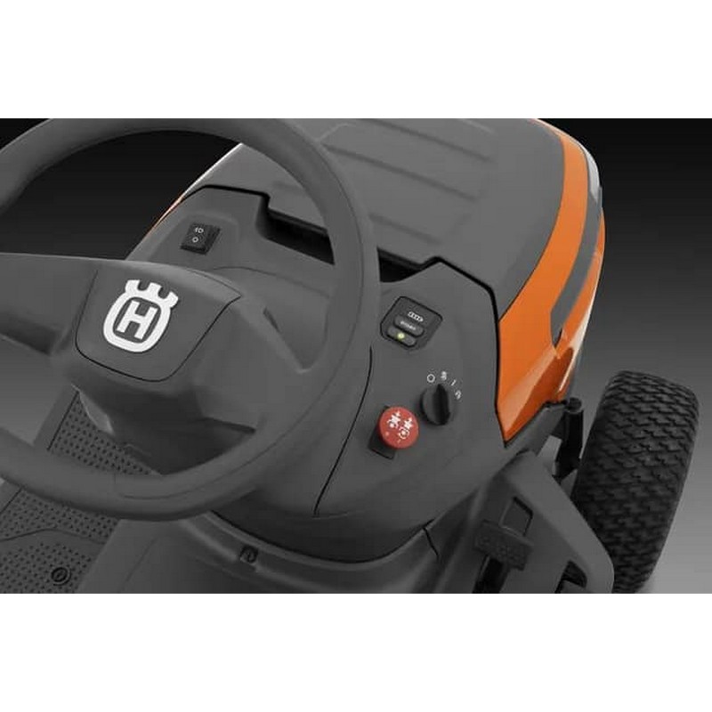 Hagetraktor Husqvarna TC 100i Batteridrevet med Oppsamler