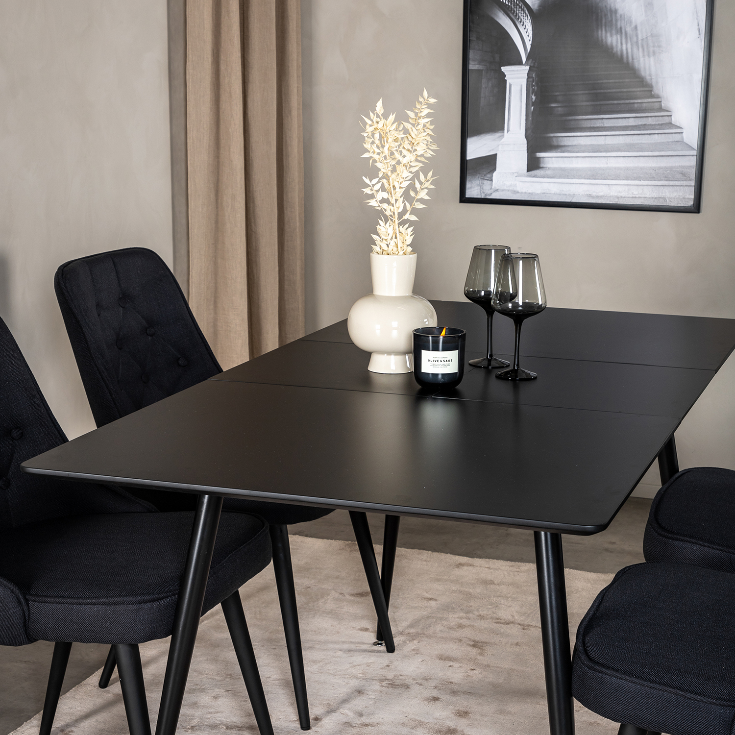 Spisegruppe Venture Home Silvia med Innleggsplate og 4 Vera Stoler