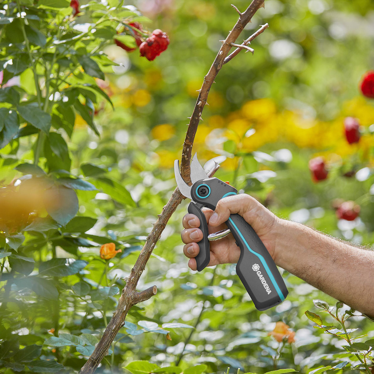 Beskjærersaks Gardena AssistCut