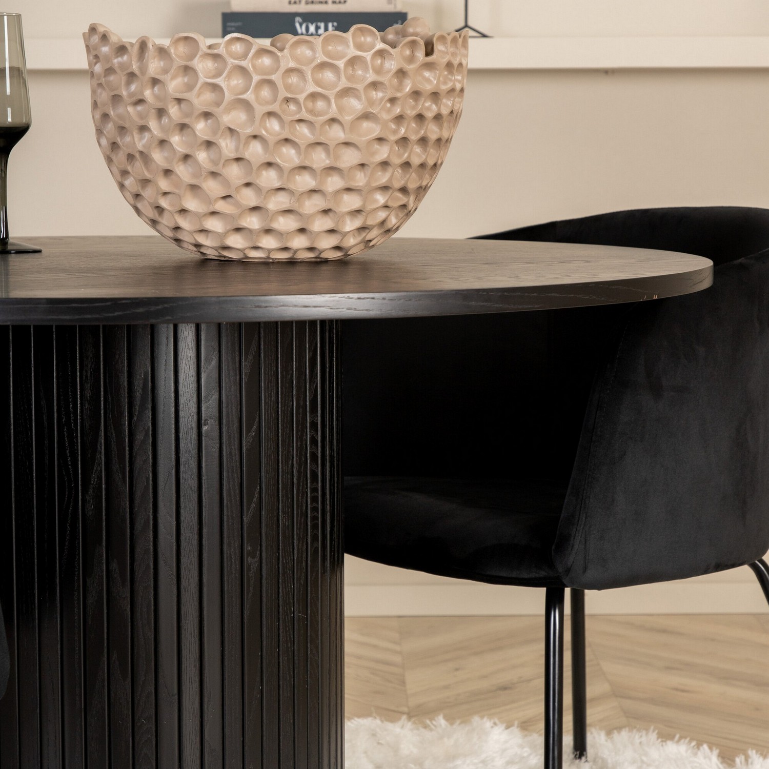 Spisegruppe Venture Home med Bianca Spisebord og 4 Bergen Spisestoler