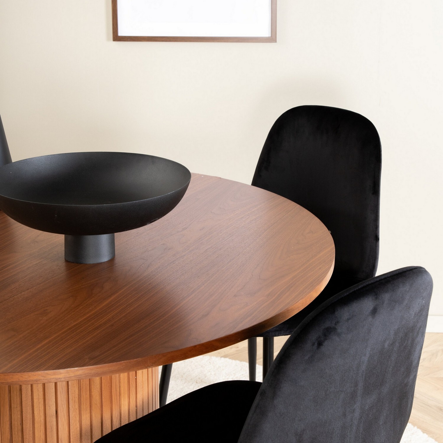 Spisegruppe Venture Home med Bianca Spisebord og 4 Pobbie Spisestoler