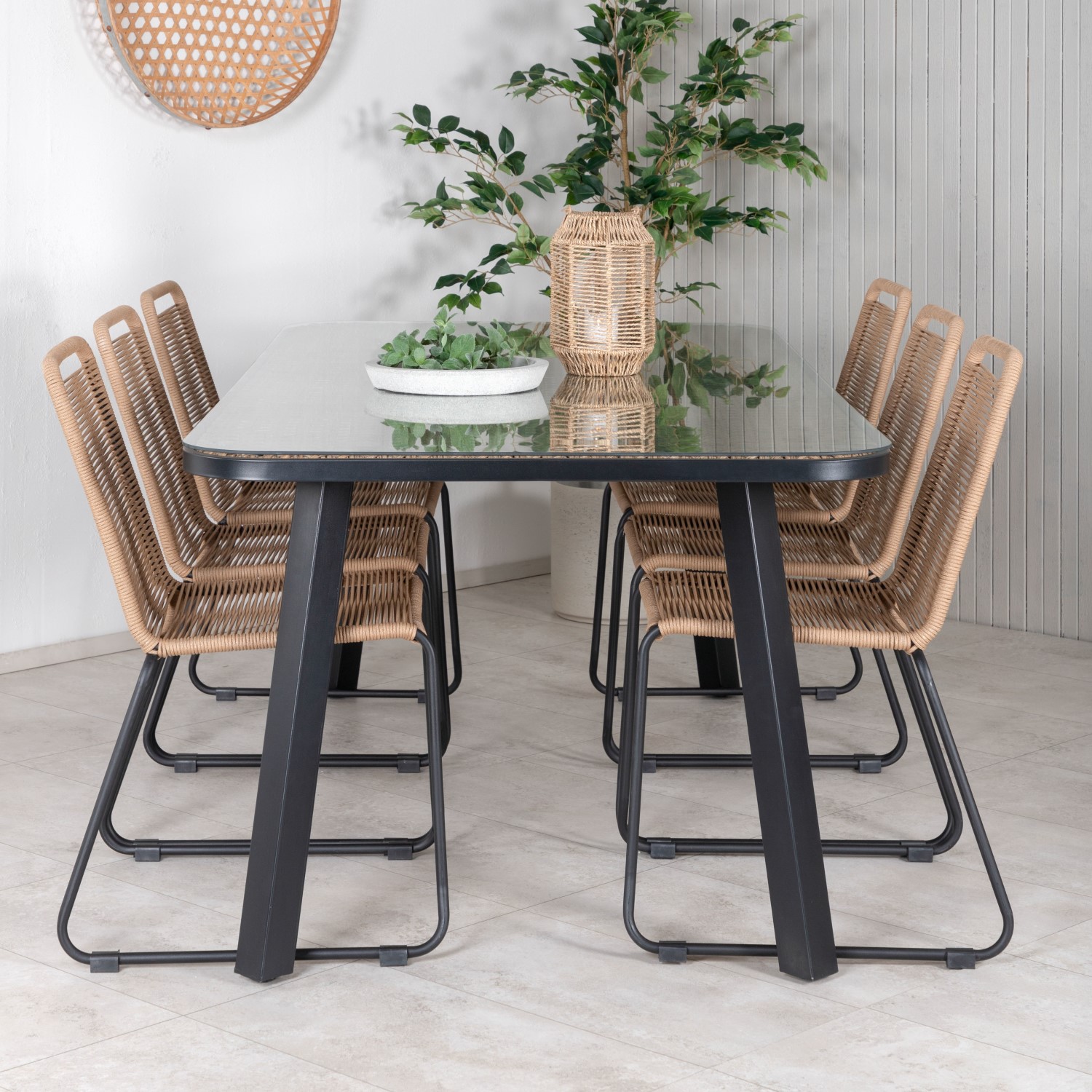 Spisegruppe Venture Home Peoria med 6 Leon Stablebare Spisestoler