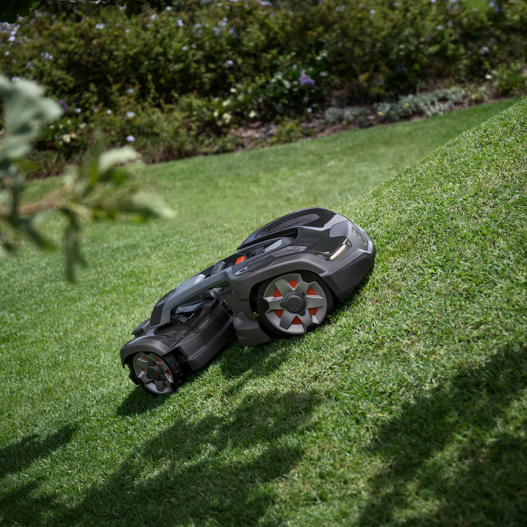 Robotgressklipper Husqvarna Automower® 435X AWD