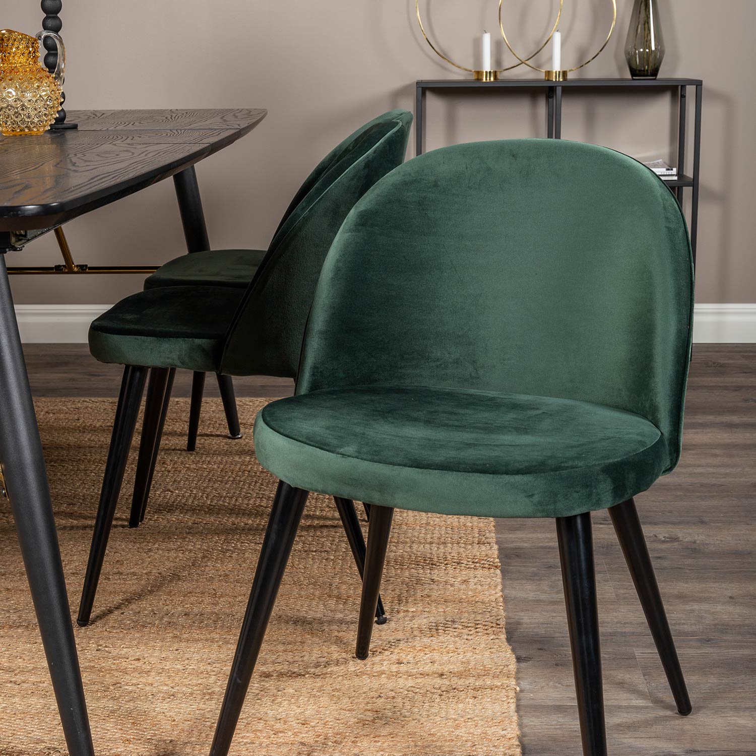 Spisegruppe Venture Home Gold med 6 Velvet Stoler
