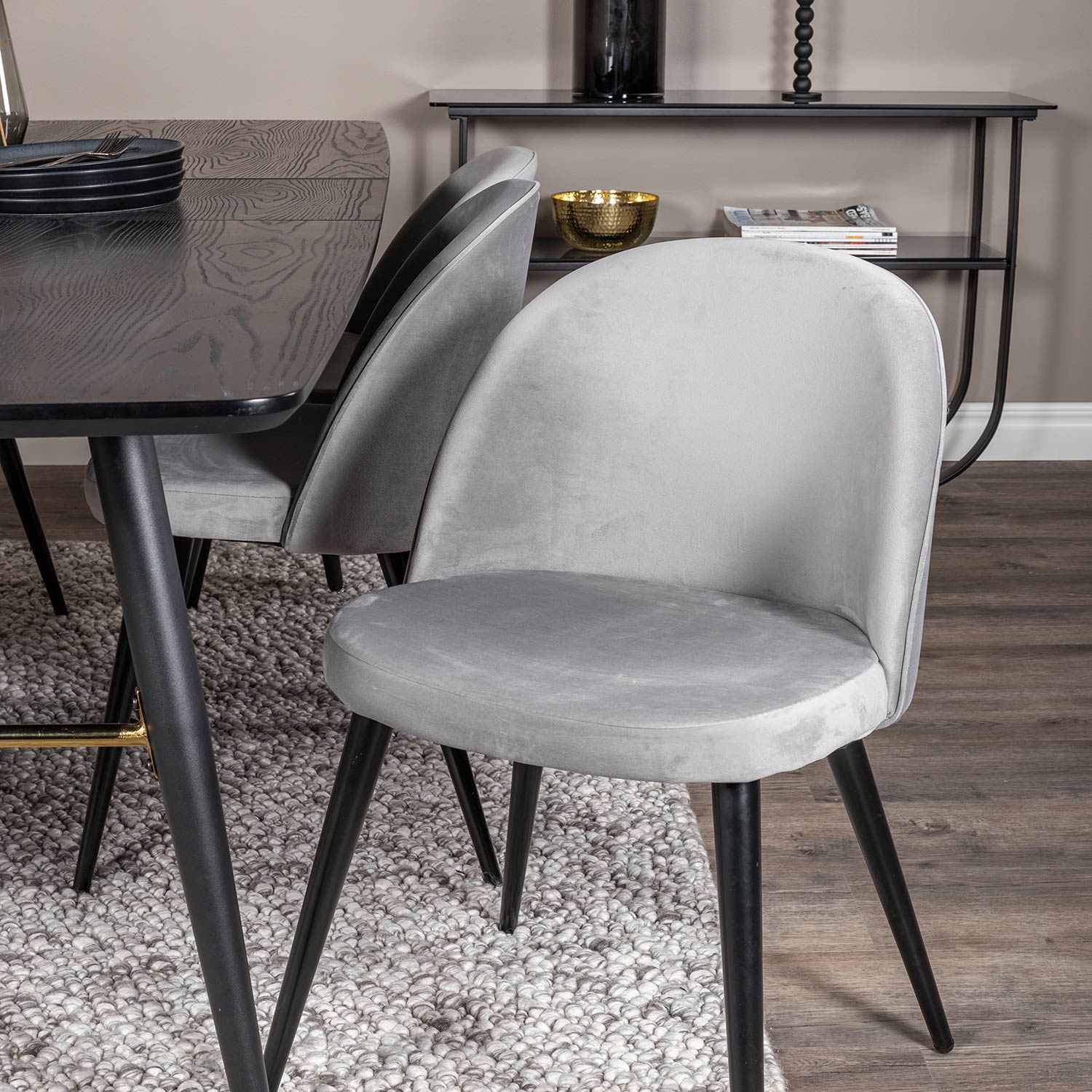 Spisegruppe Venture Home Gold med 6 Velvet Stoler