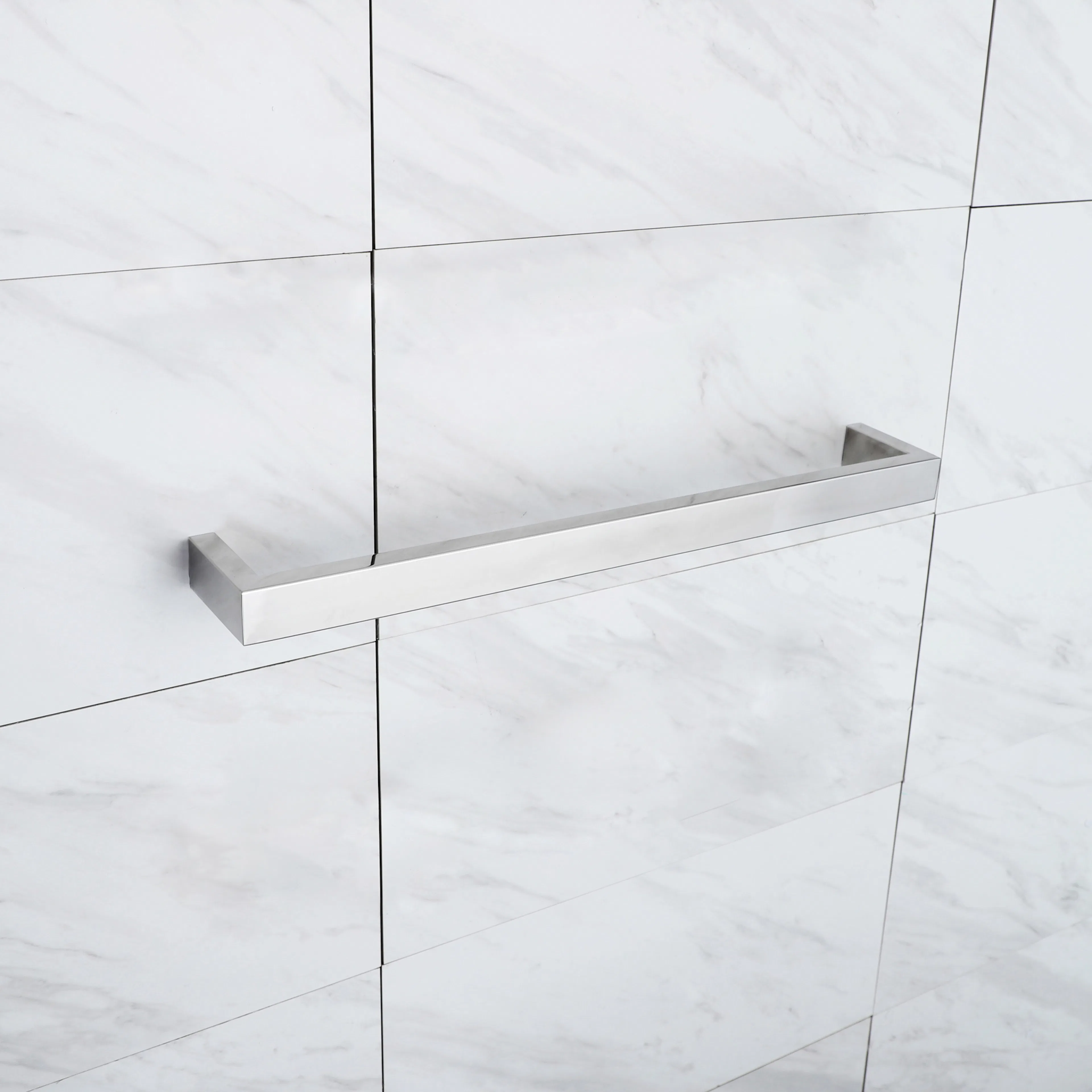 Handdukstork, S01B, 40x632x100 Krom