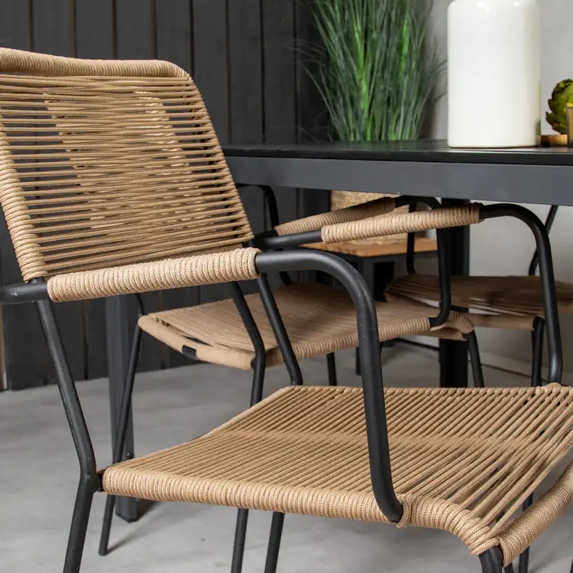 Spisegruppe Venture Home Bront 150 med 4 Leon Lenestoler