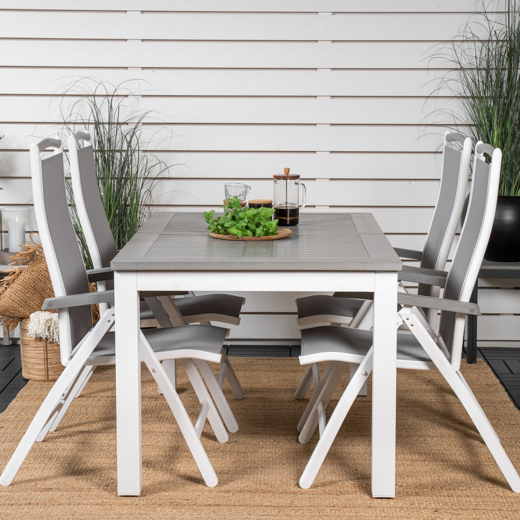 Spisegruppe Venture Home Aleyna 152/210 med 4 Stoler