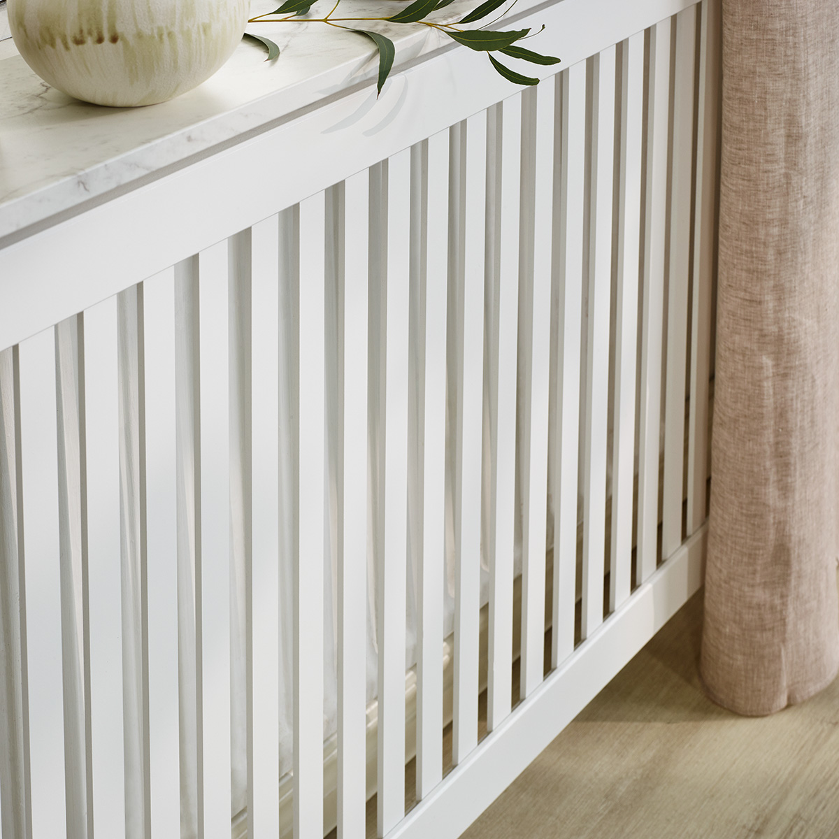 Radiatorskjuler Lundbergs Elsa Hvit