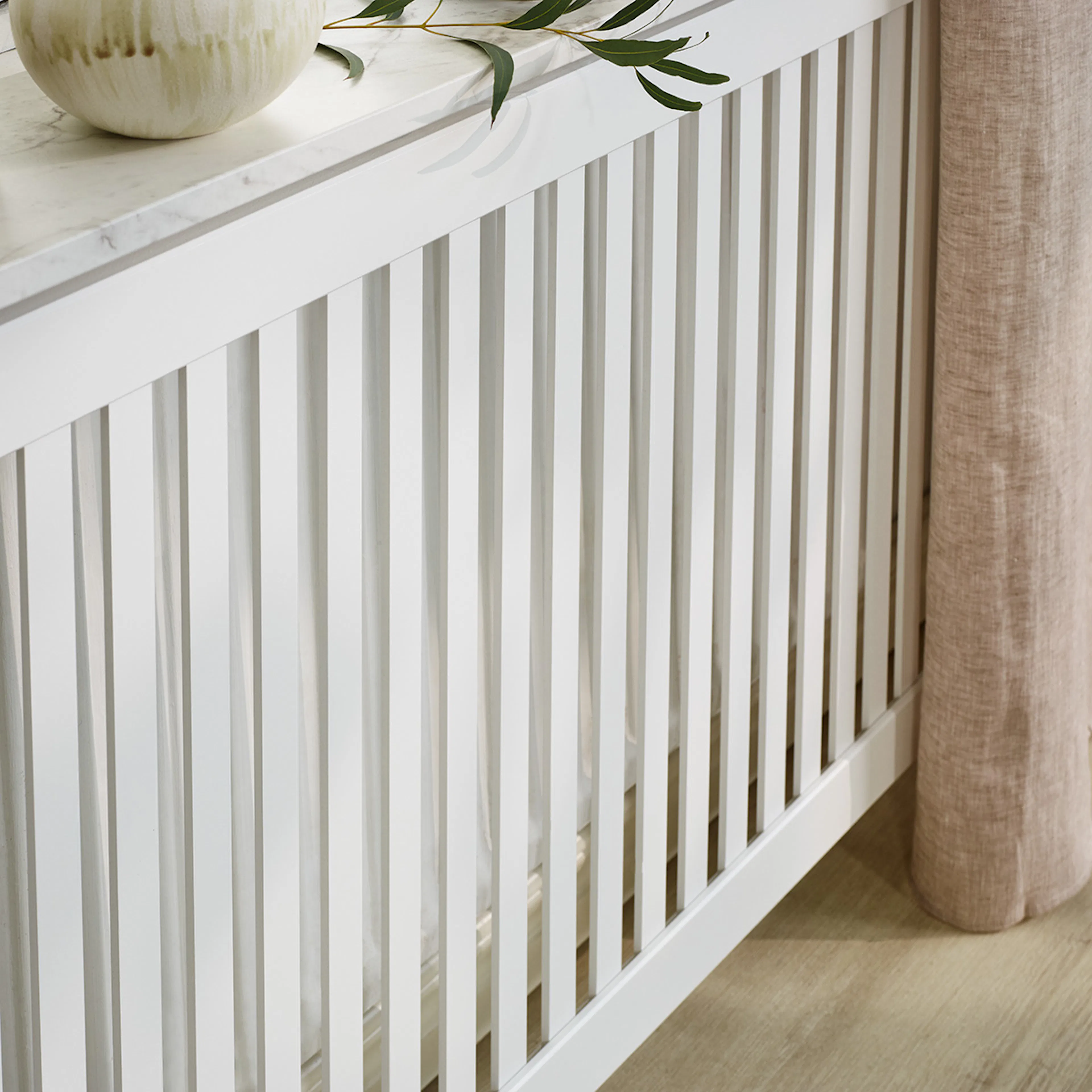 Radiatorskjuler Lundbergs Elsa Hvit
