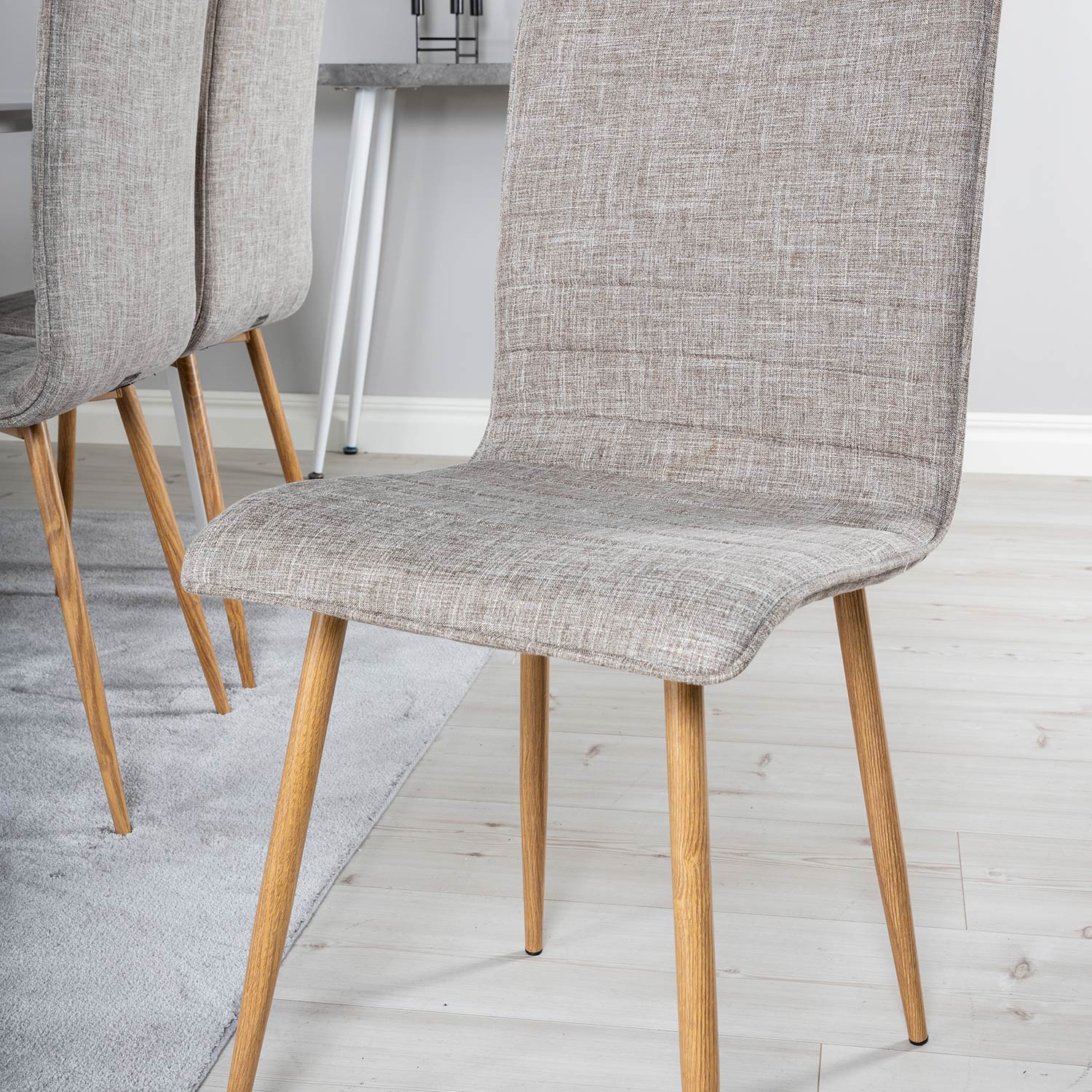 Spisegruppe Venture Home Pobbie med 6 Walter Stoler