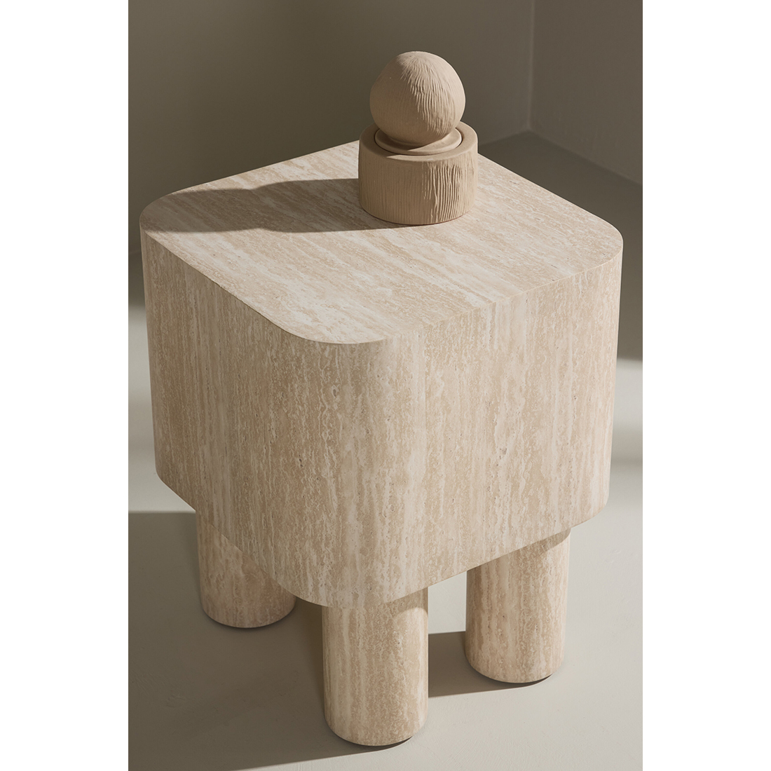 Sidebord Venture Home Klirou