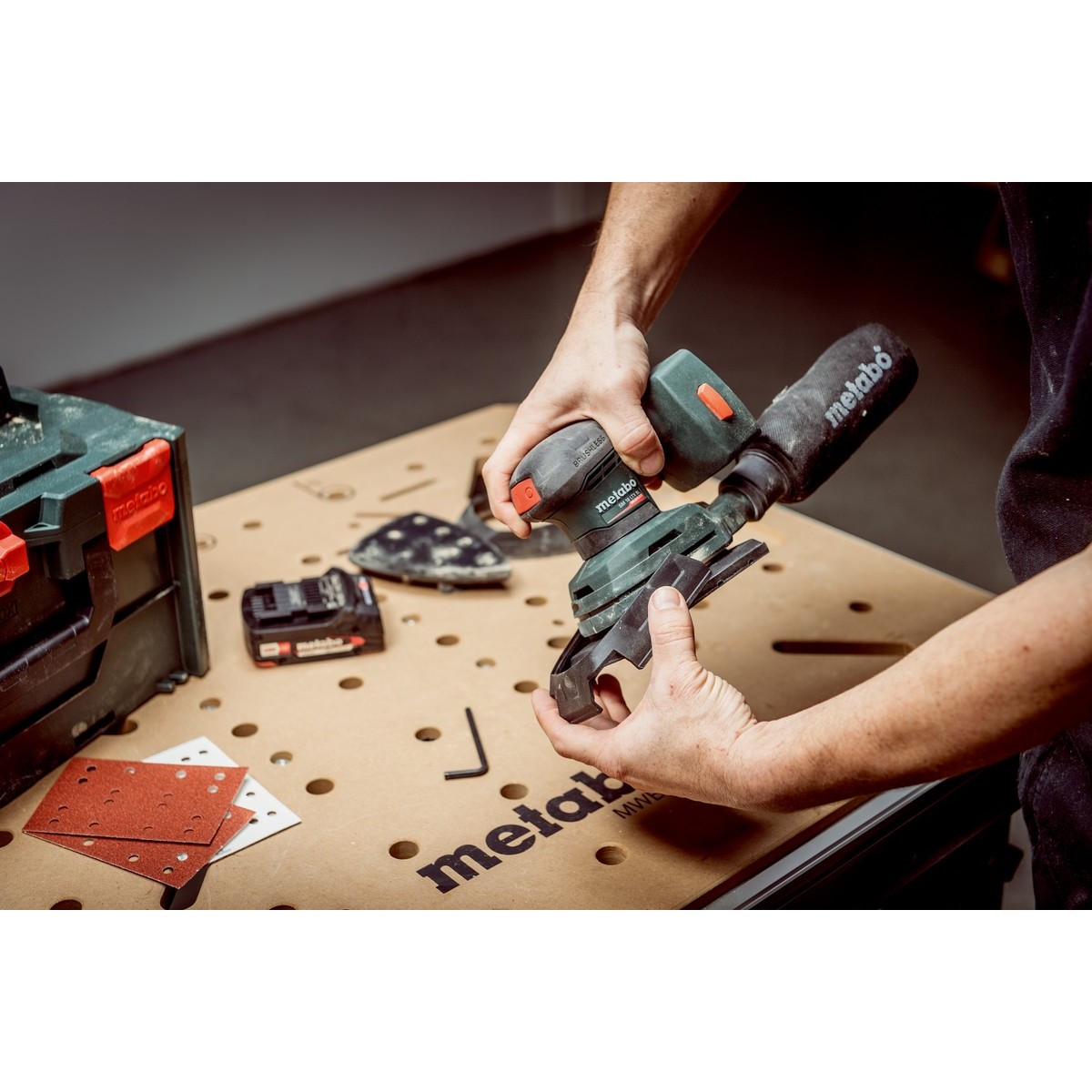 Multisliper Metabo SM 18 LTX BL MetaBox uten Batteri og Lader