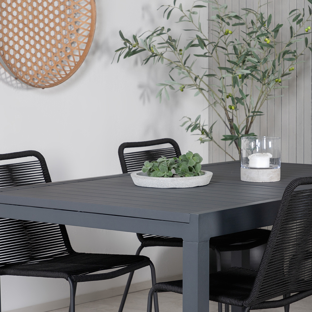 Spisegruppe Venture Home Marbella med 4 Levi Stoler