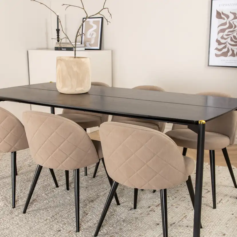 Spisegruppe Venture Home Paris Spisebord og Valentina Stitcthes Spisestol