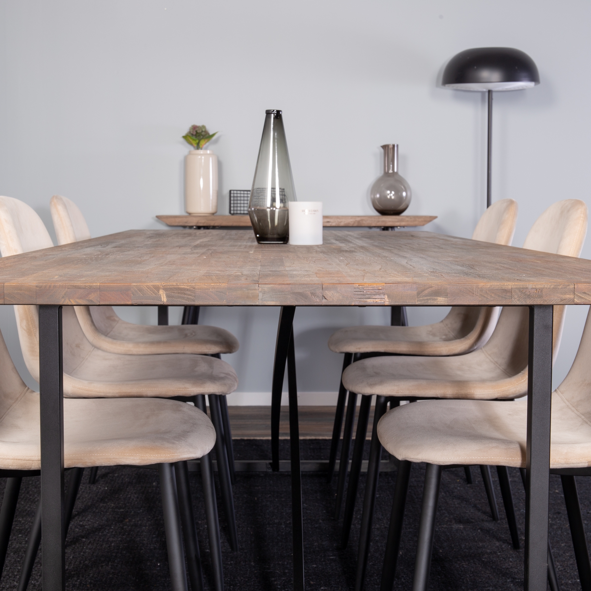 Spisegruppe Venture Home Peo med 6 Pobbie Stoler Fløyel
