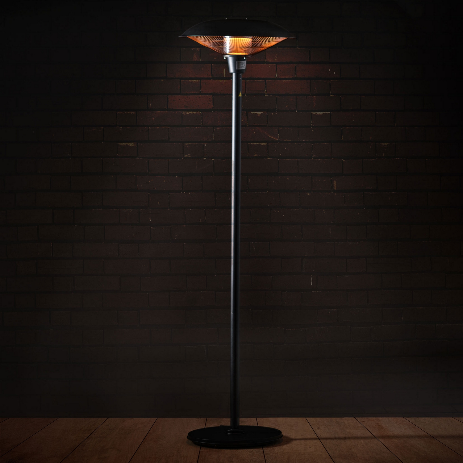 Terrassevarmer Fornorth Stående Varmelampe Premium 2000W