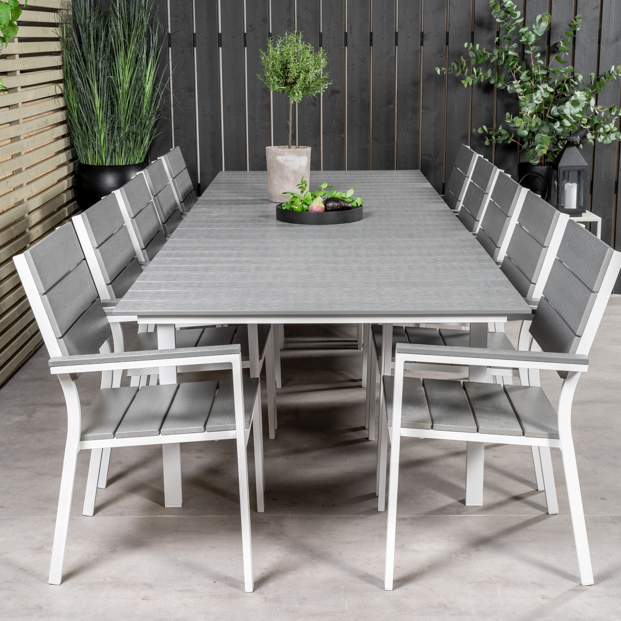 Spisegruppe Venture Home Lova 224/324 med 10 Lova Spisestoler
