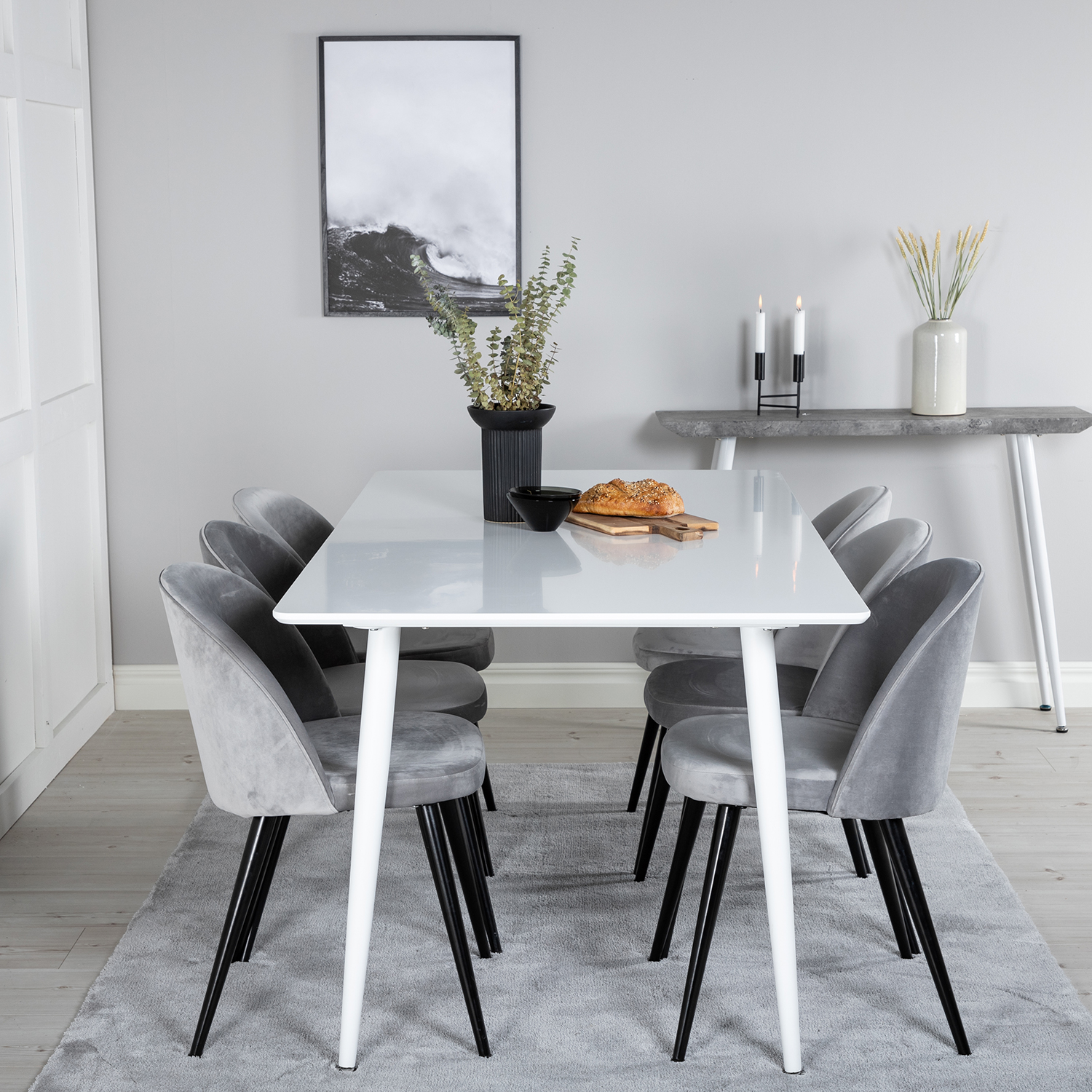 Spisegruppe Venture Home Pobbie med 6 Valentina Stoler Fløyel