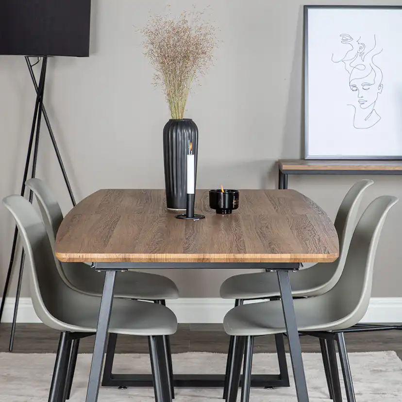 Spisegruppe Venture Home Ina med 4 Pop Stoler