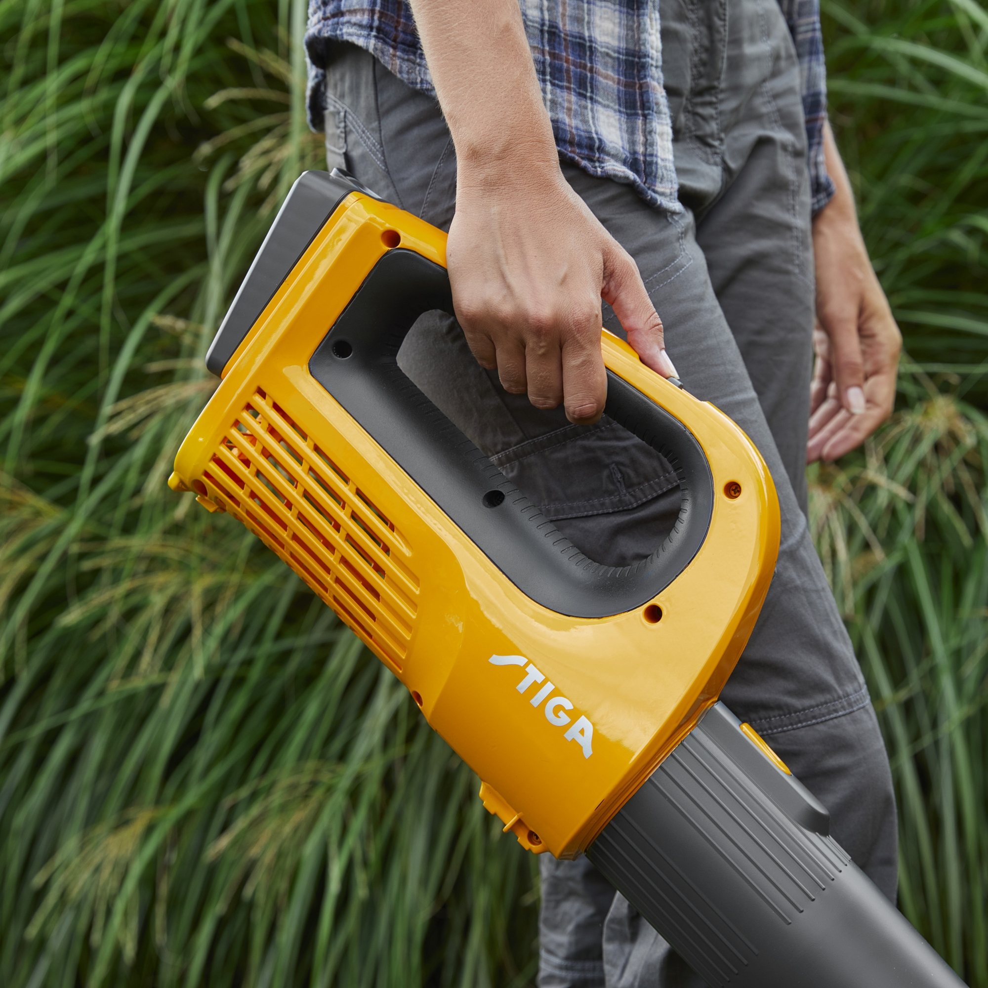 Løvblåser Stiga BL 100 E med Batteri og Lader