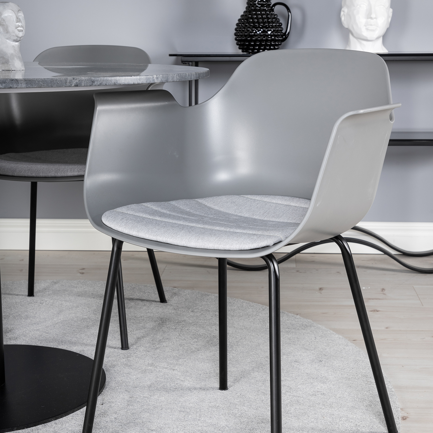 Spisegruppe Venture Home Estelle med 4 Colombine Stoler