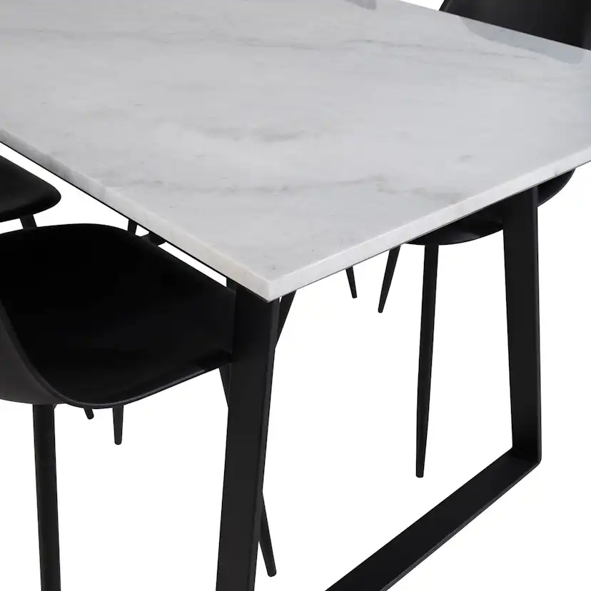 Spisegruppe Venture Home Estelle 140 med 4 Pop Stoler