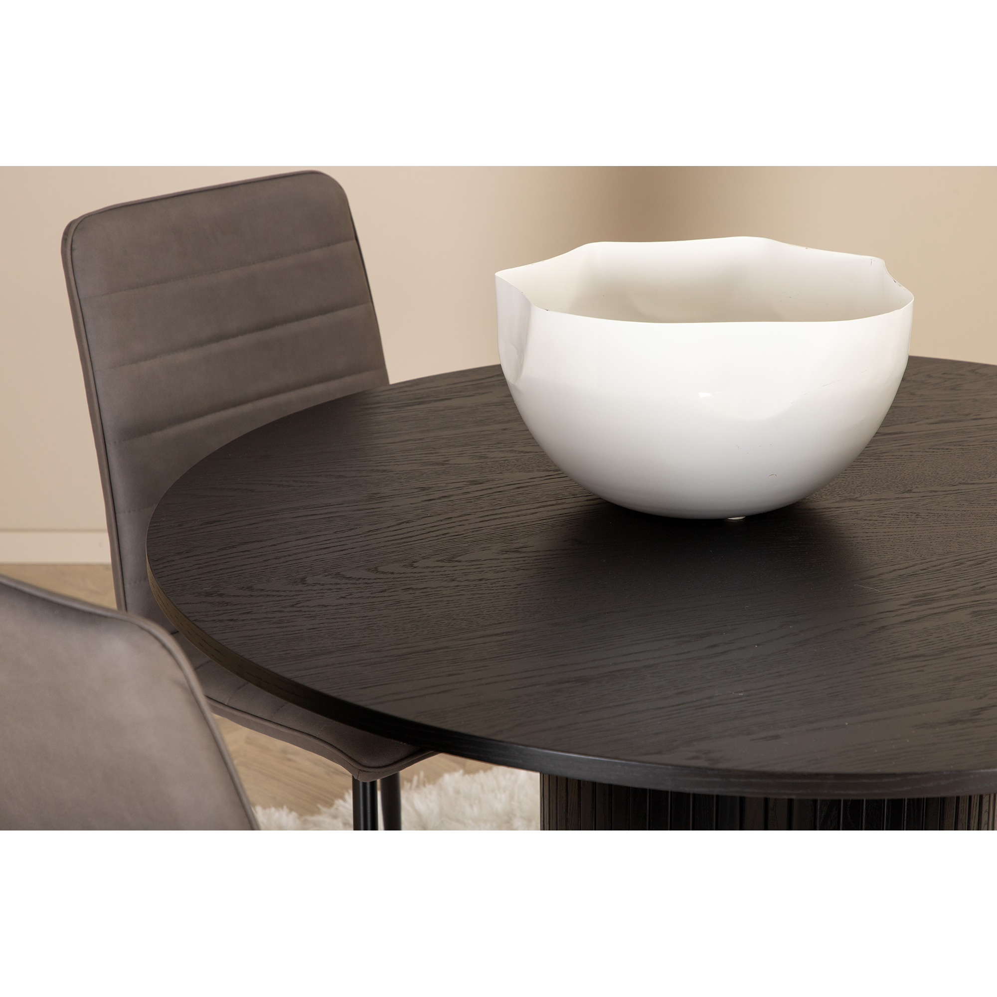 Spisegruppe Venture Home med Bianca Spisebord og 4 Walerina Spisestoler