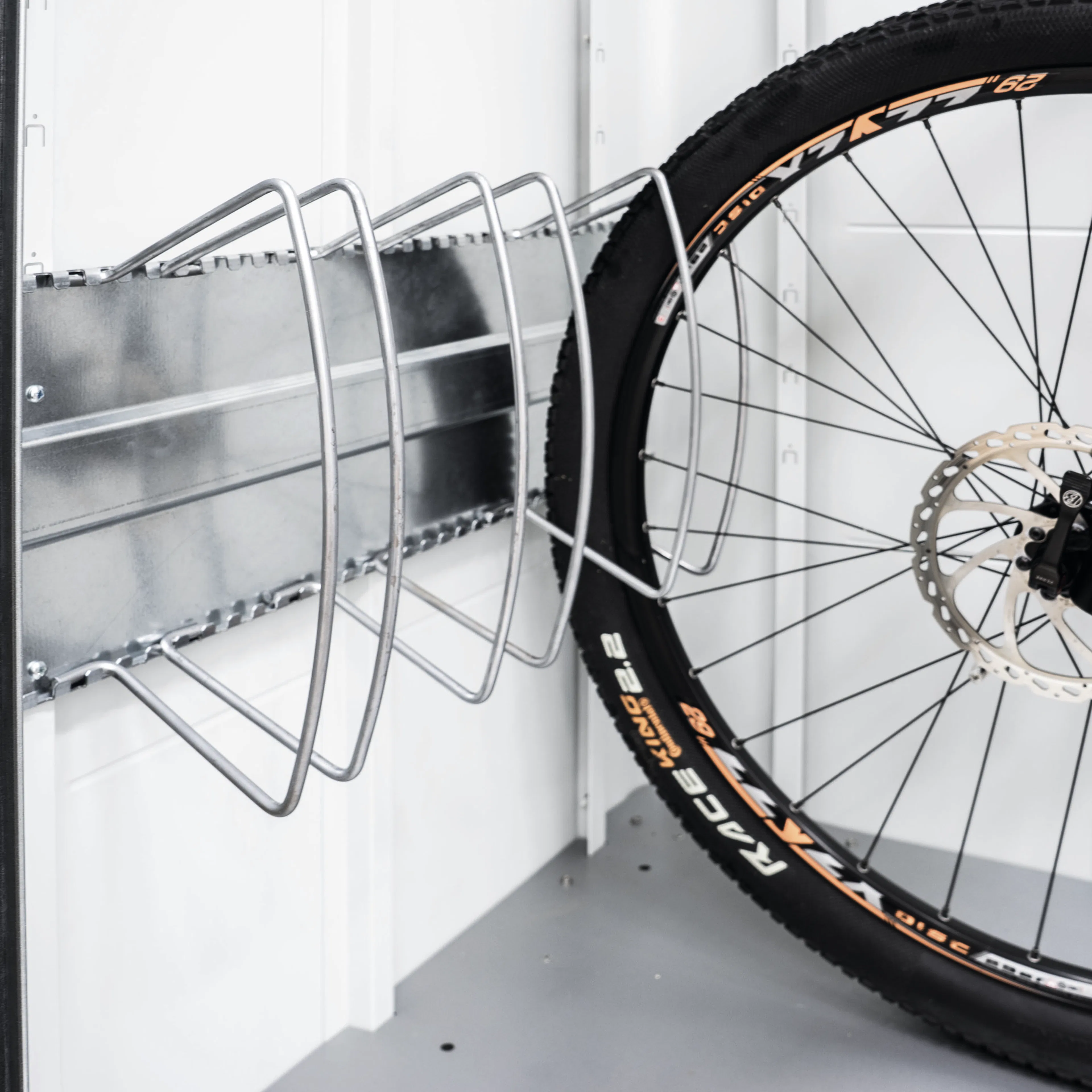 Sykkelholder Biohort BikeHolder til Redskapsbod