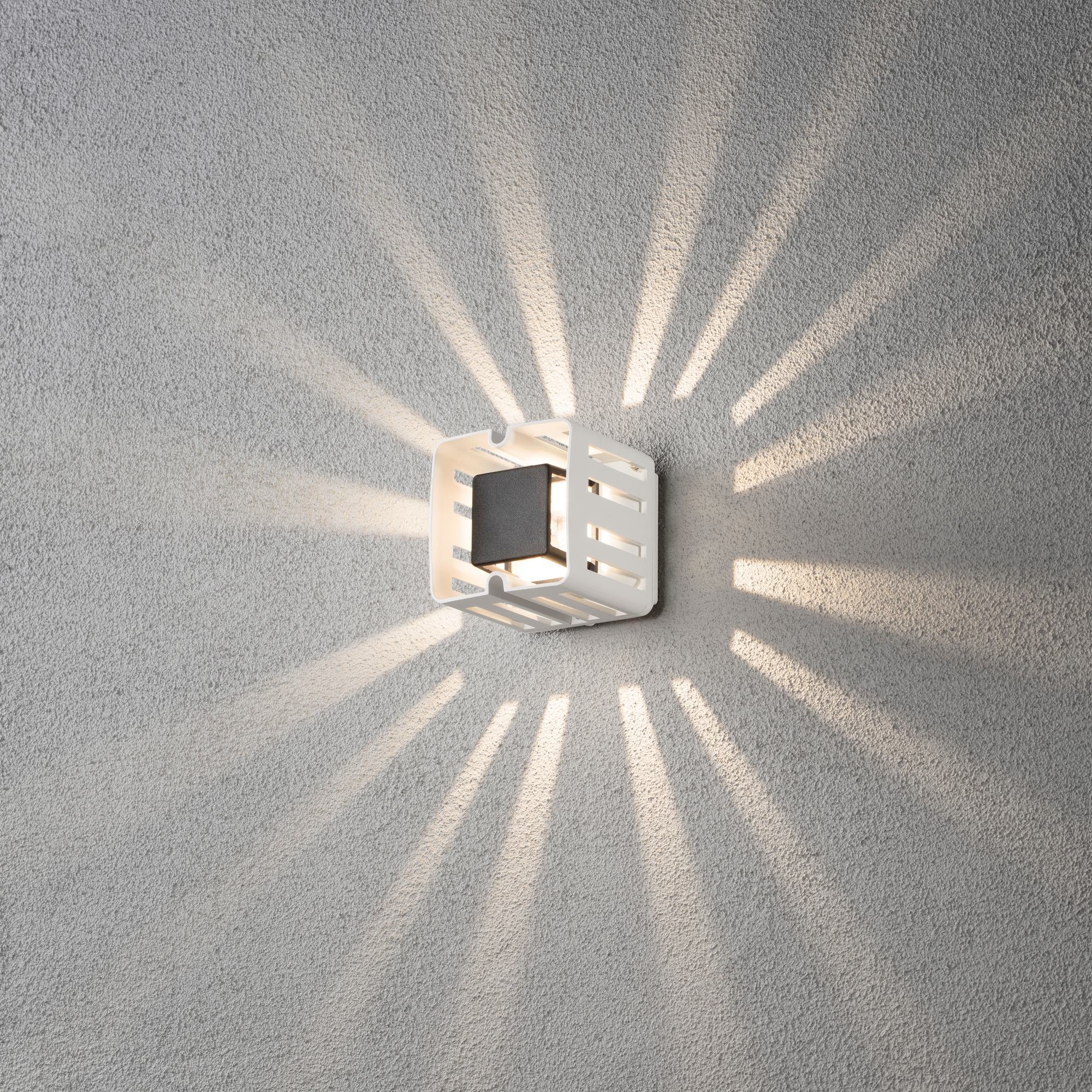 Vegglampe Gnosjö Konstsmide Pescara Kvadratisk LED 3W