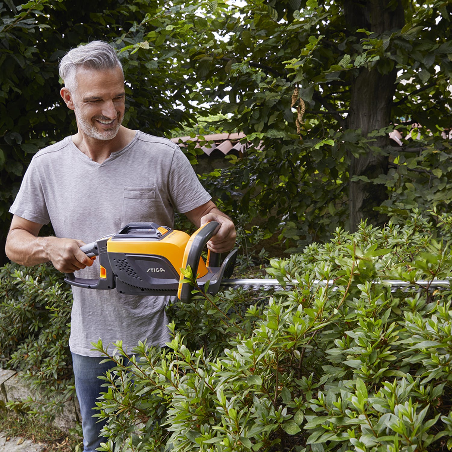 Hekksaks Stiga SHT 500 AE