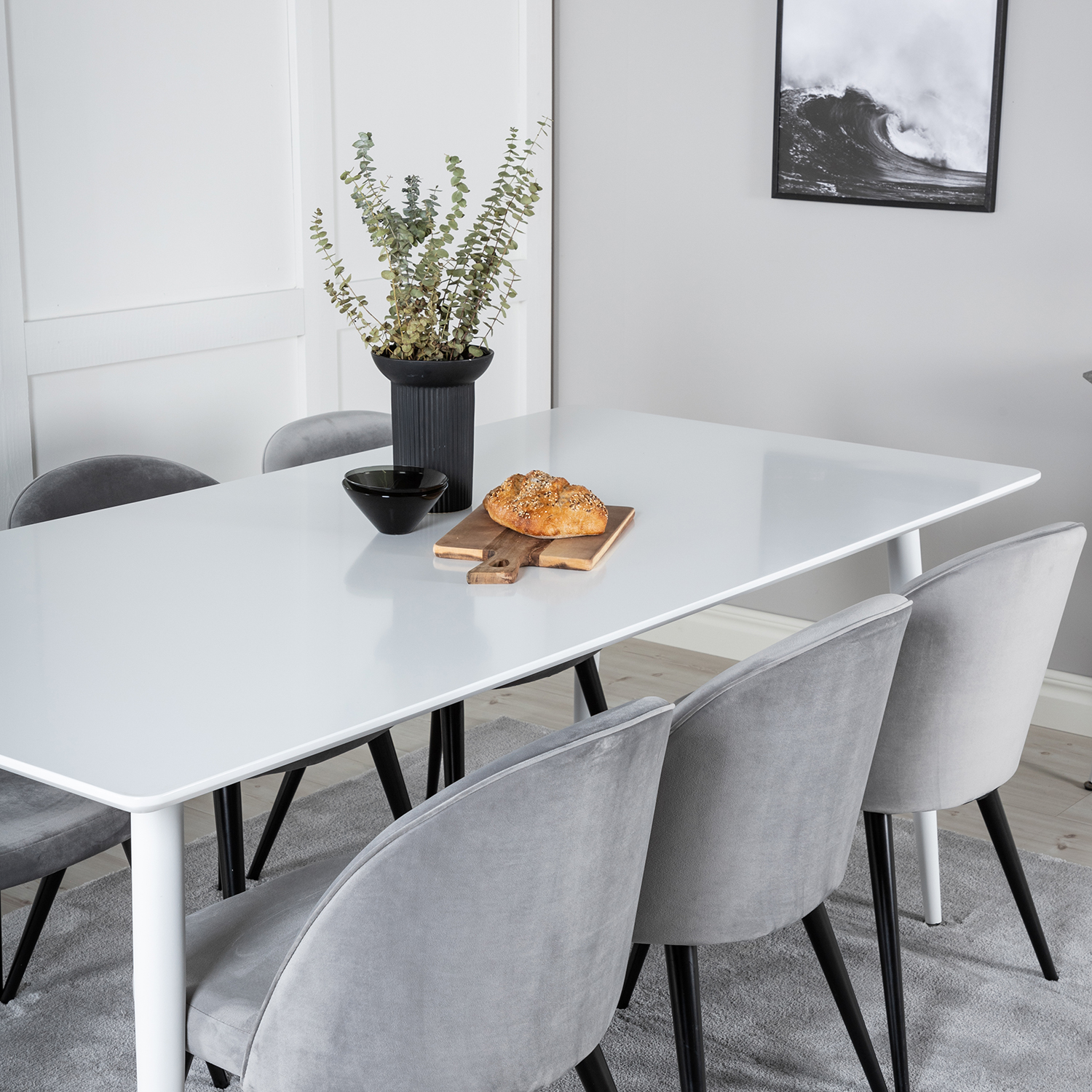 Spisegruppe Venture Home Pobbie med 6 Valentina Stoler Fløyel