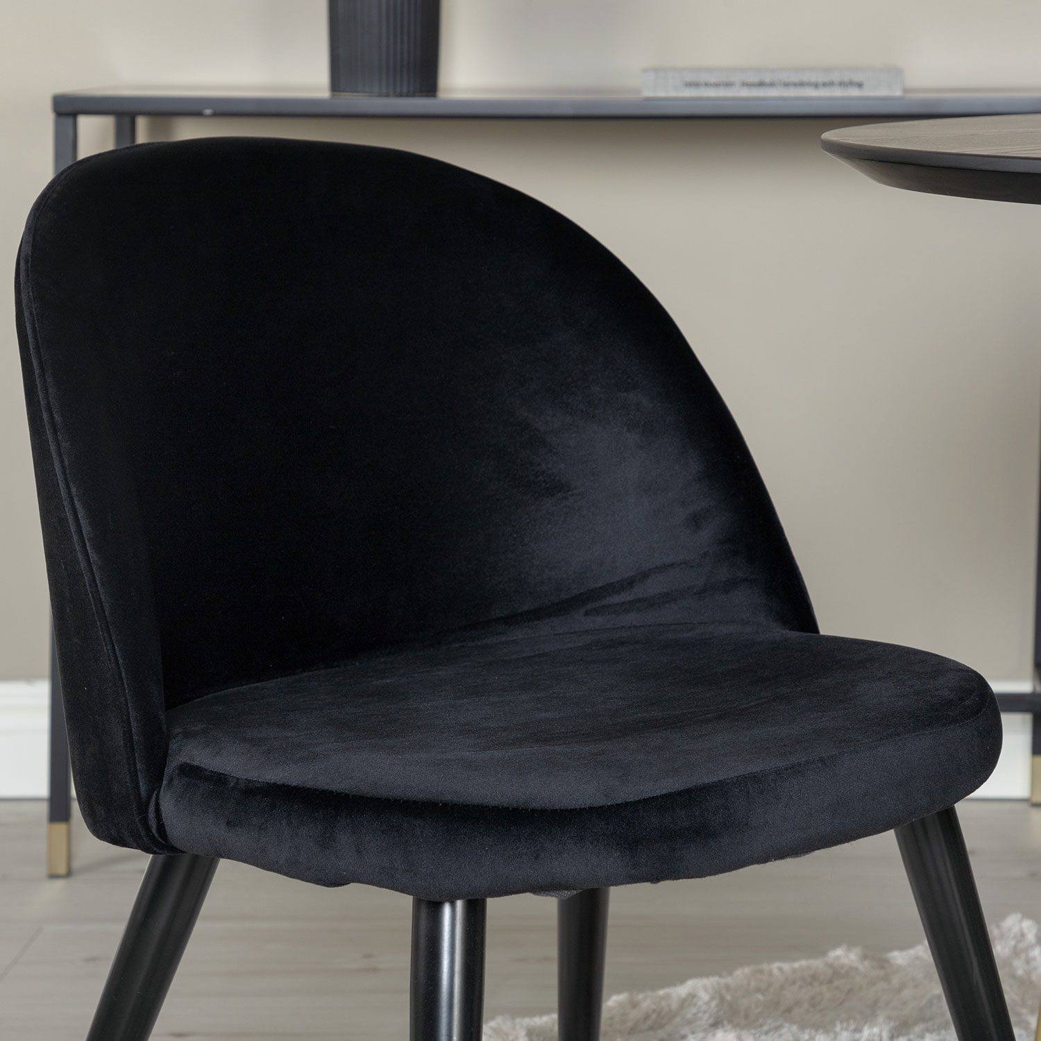 Spisegruppe Venture Home Dipp med 4 Velvet Stoler Rundt