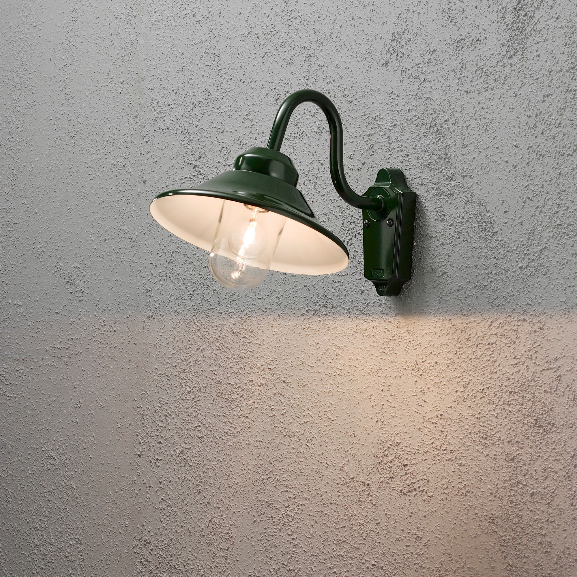 Vegglampe Gnosjö Konstsmide Vega E27 30 cm