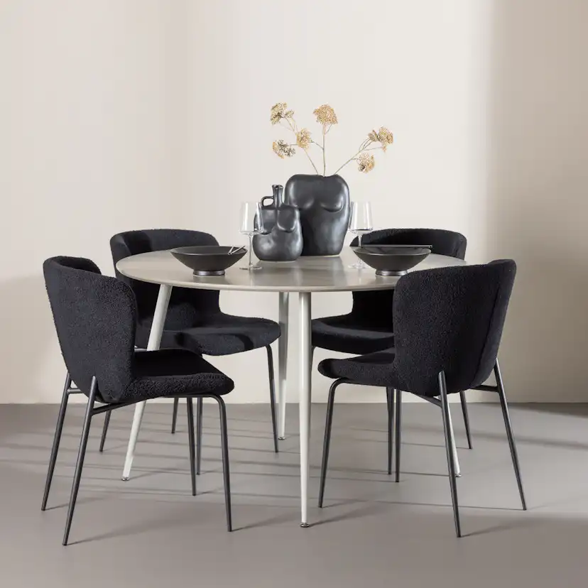 Spisegruppe Venture Home Plaza Ø120 med 4 stk Modesto Stoler