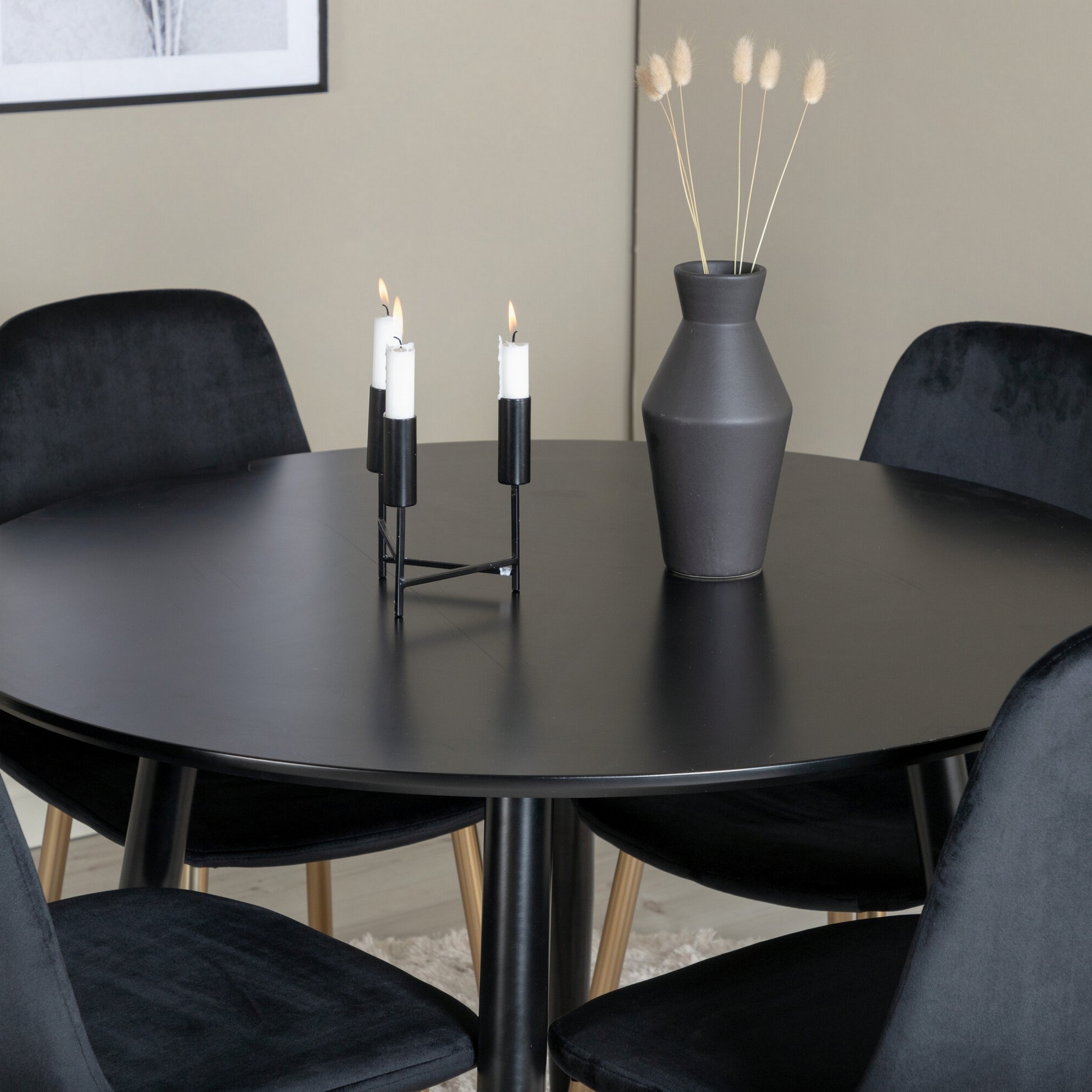 Spisegruppe Venture Home Plaza med 4stk Polar Stoler