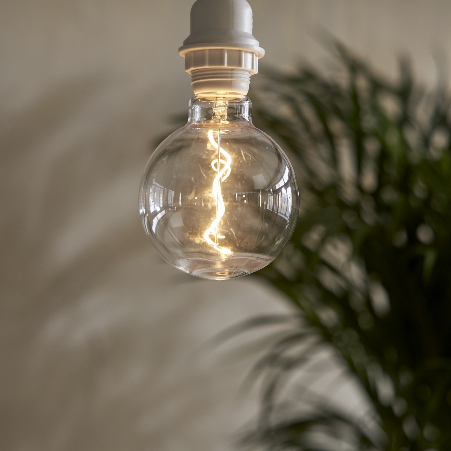 LED-Lampe Star Trading E27 G95 Utendørs Belysning PC Cover Filament 2200K
