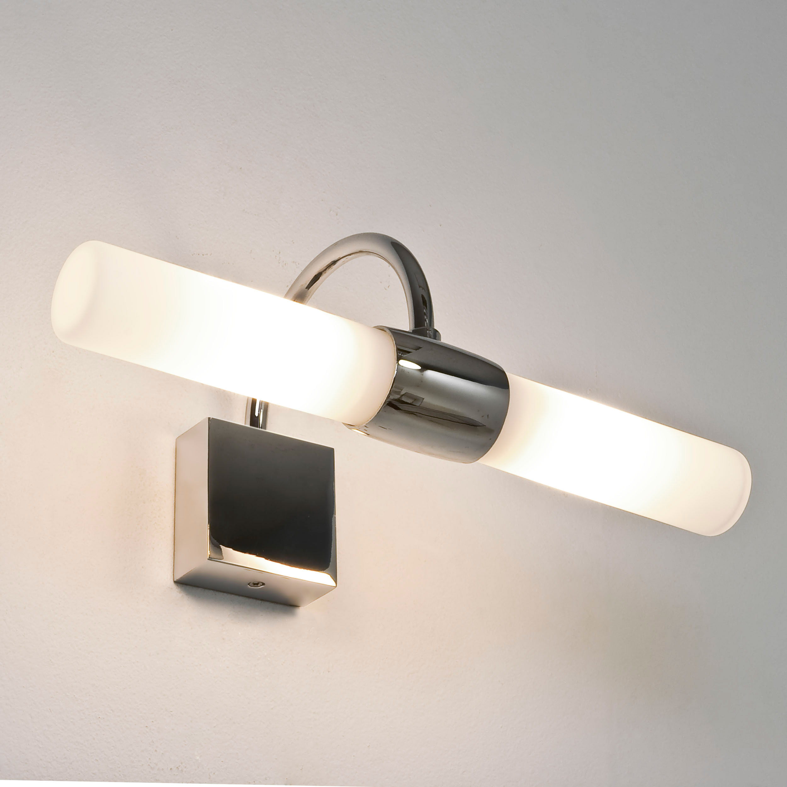 Vegglampe Astro Dayton