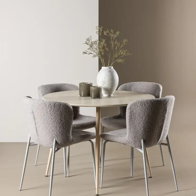 Spisegruppe Venture Home Plaza Ø100 med 4 stk Modesto Stoler