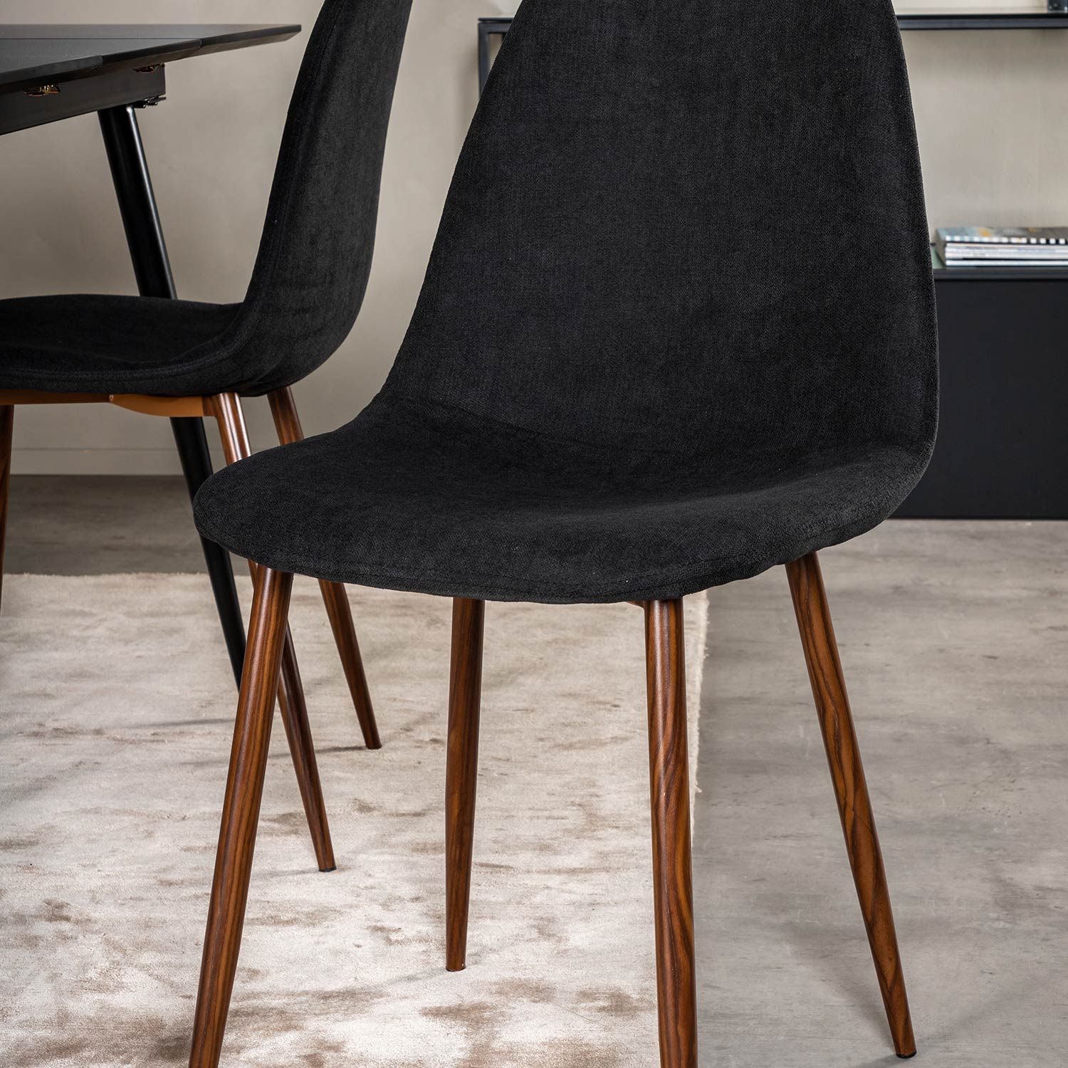 Spisegruppe Venture Home Silvia med Innleggsplate og 4 Pobbie Stoler